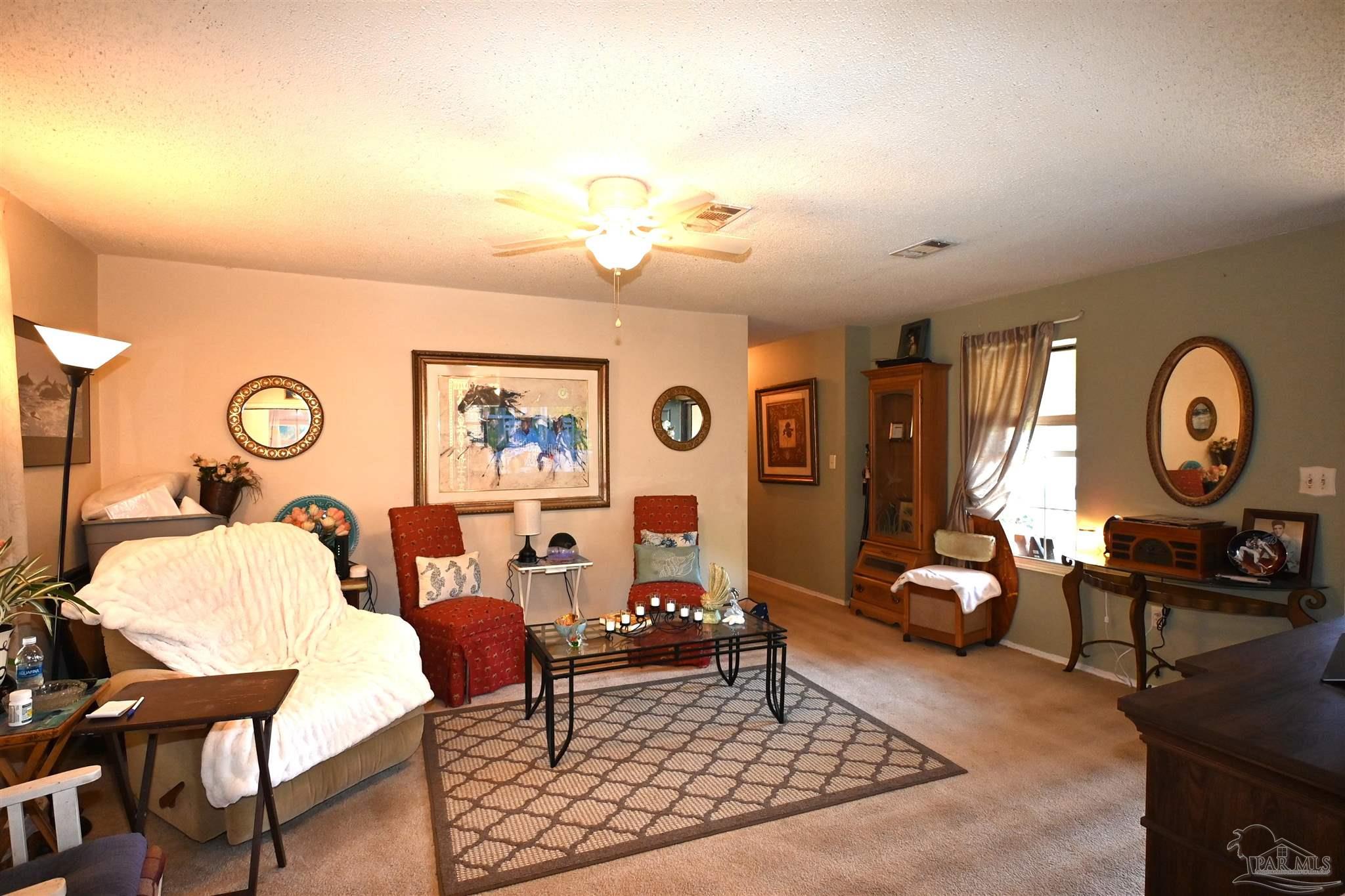 2573 Avenida De Sol Navarre FL 32566