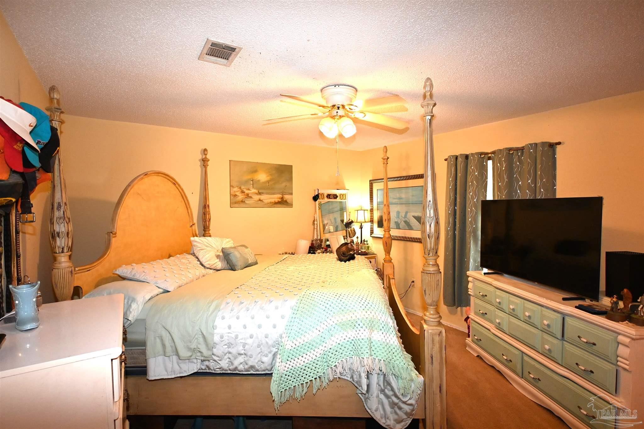2573 Avenida De Sol Navarre FL 32566