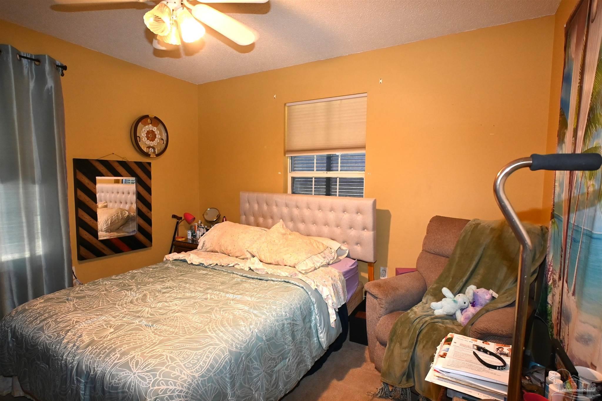 2573 Avenida De Sol Navarre FL 32566