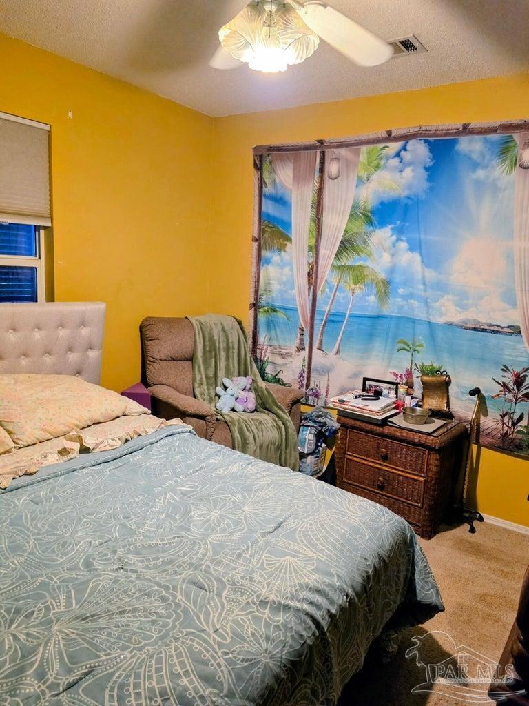 2573 Avenida De Sol Navarre FL 32566