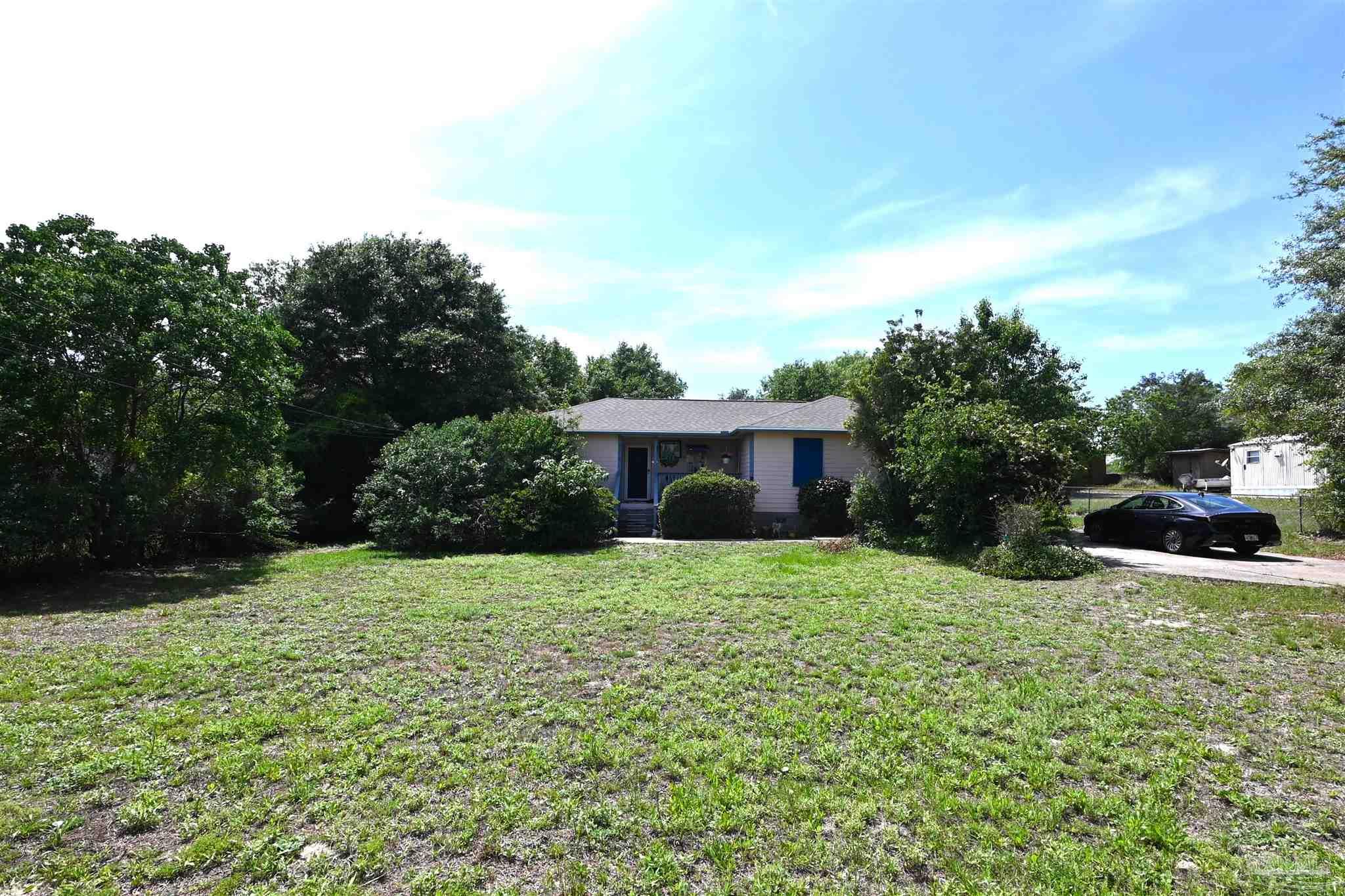 2573 Avenida De Sol Navarre FL 32566