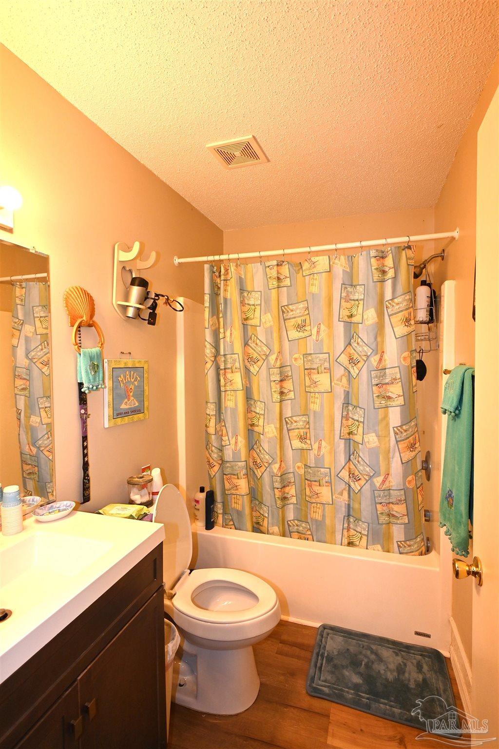 2573 Avenida De Sol Navarre FL 32566