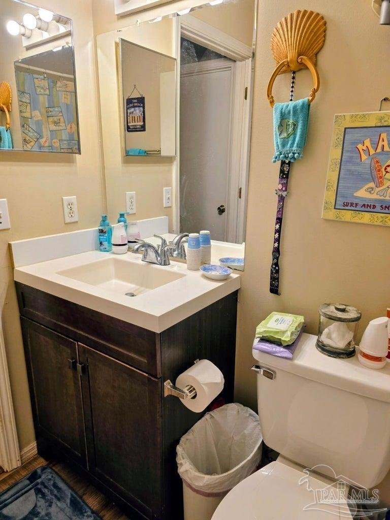 2573 Avenida De Sol Navarre FL 32566