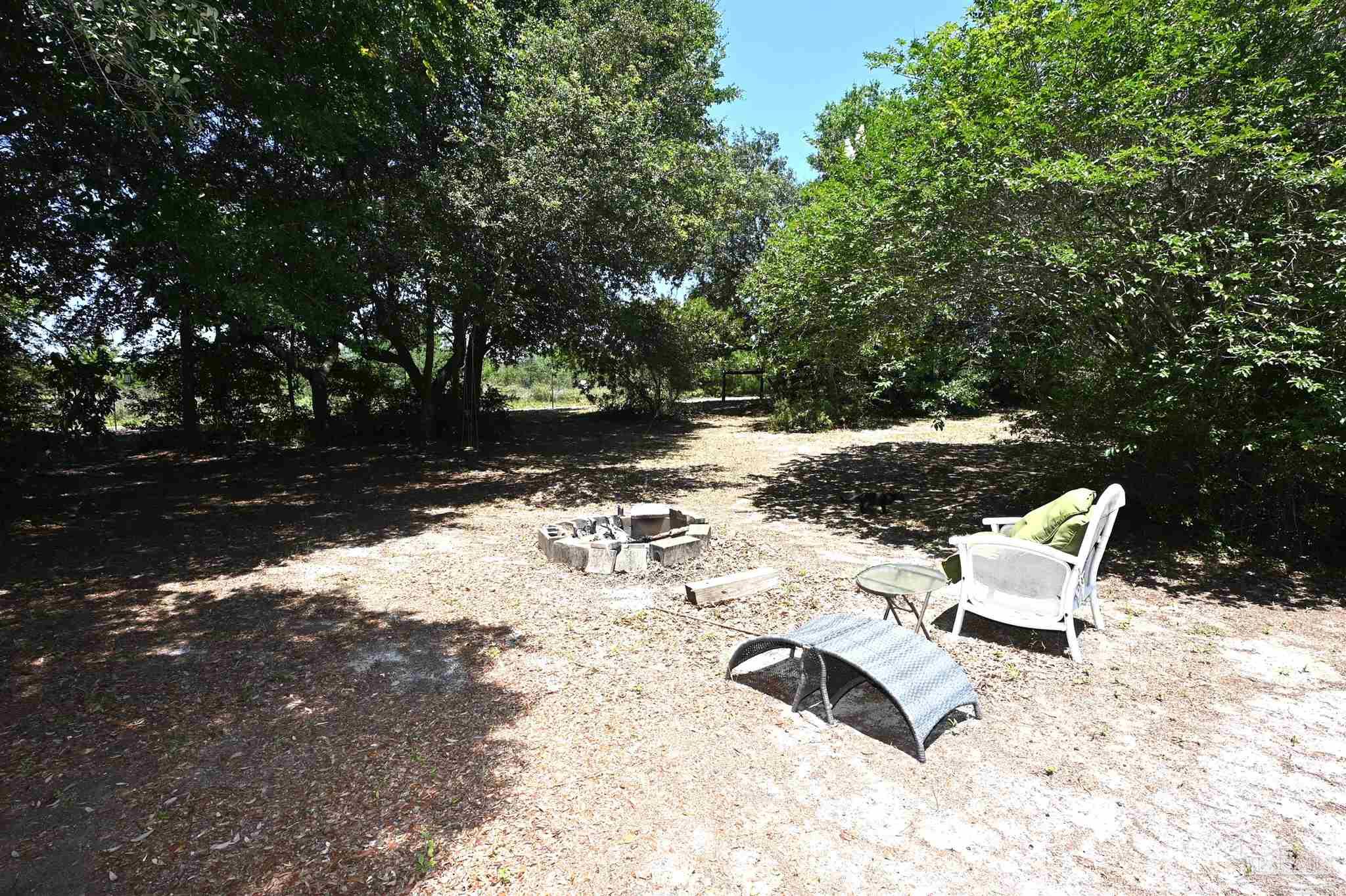 2573 Avenida De Sol Navarre FL 32566