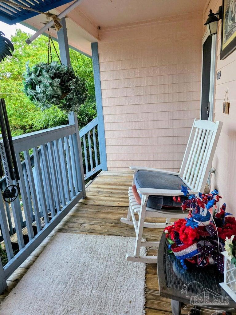 2573 Avenida De Sol Navarre FL 32566