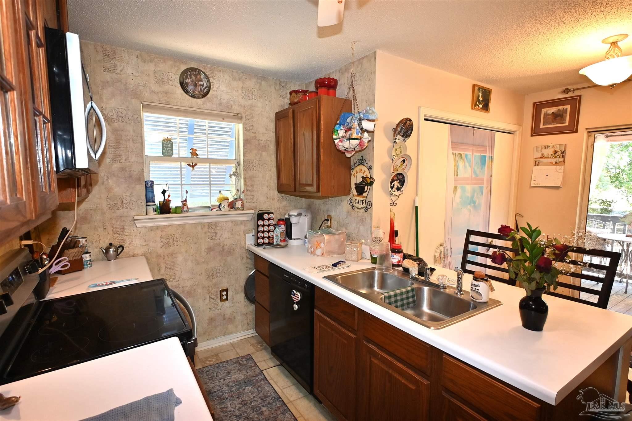 2573 Avenida De Sol Navarre FL 32566