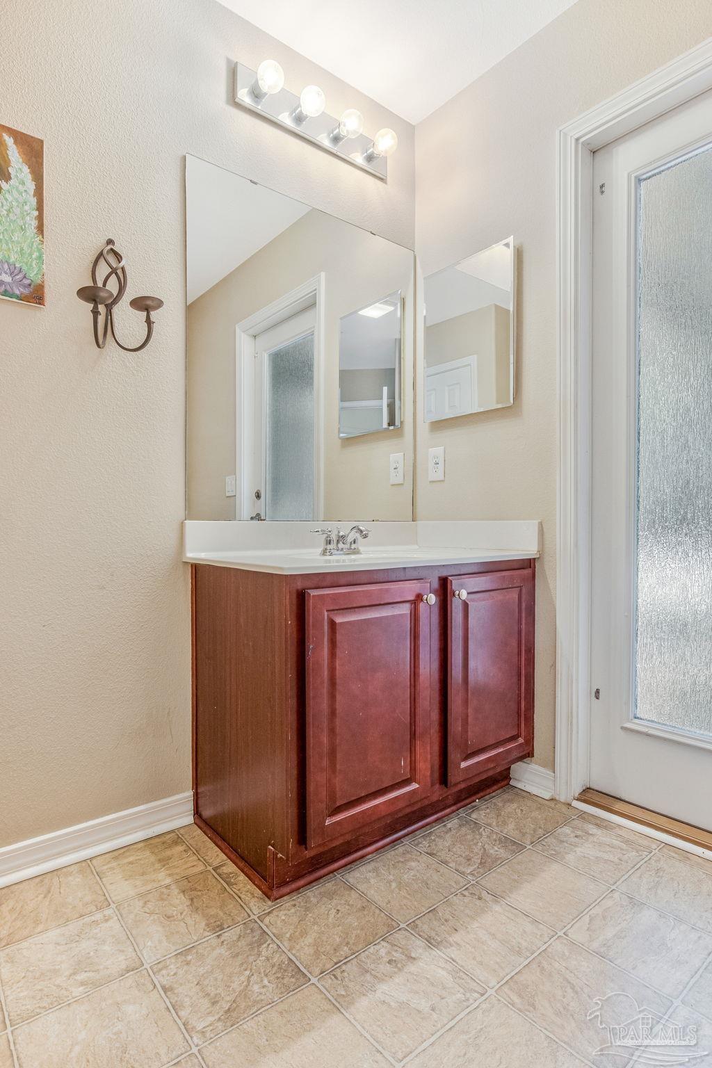4685 Hilarita Circle Pace FL 32571
