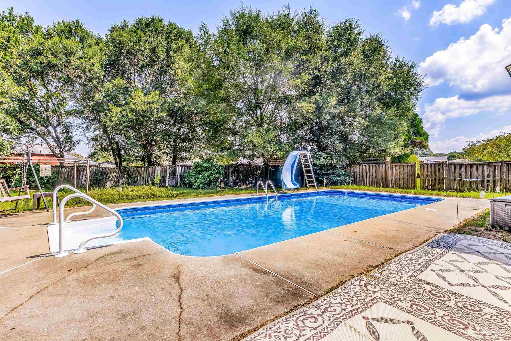 4685 Hilarita Circle Pace FL 32571