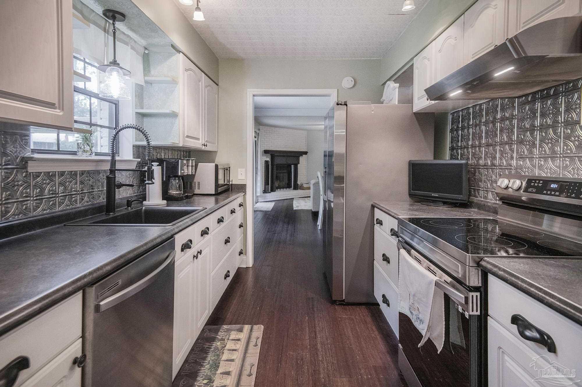9719 Hollowbrook Drive Pensacola FL 32514