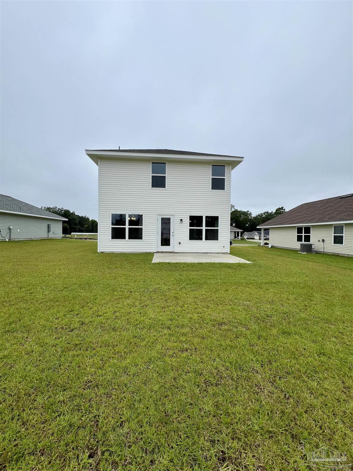 928 Rustling Pines Road # 16b Cantonment FL 32533