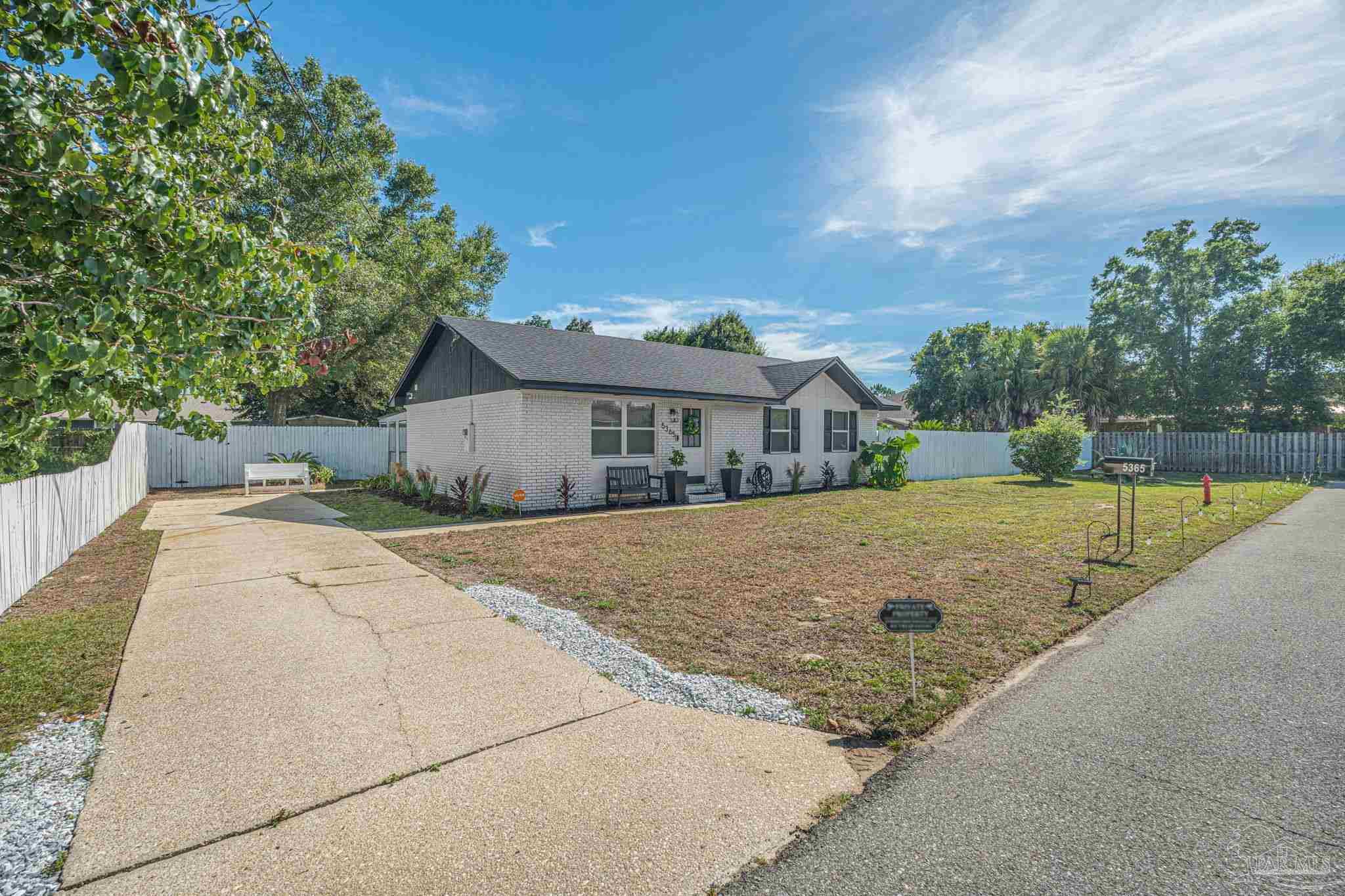 5365 Harmony Lane Gulf Breeze FL 32563