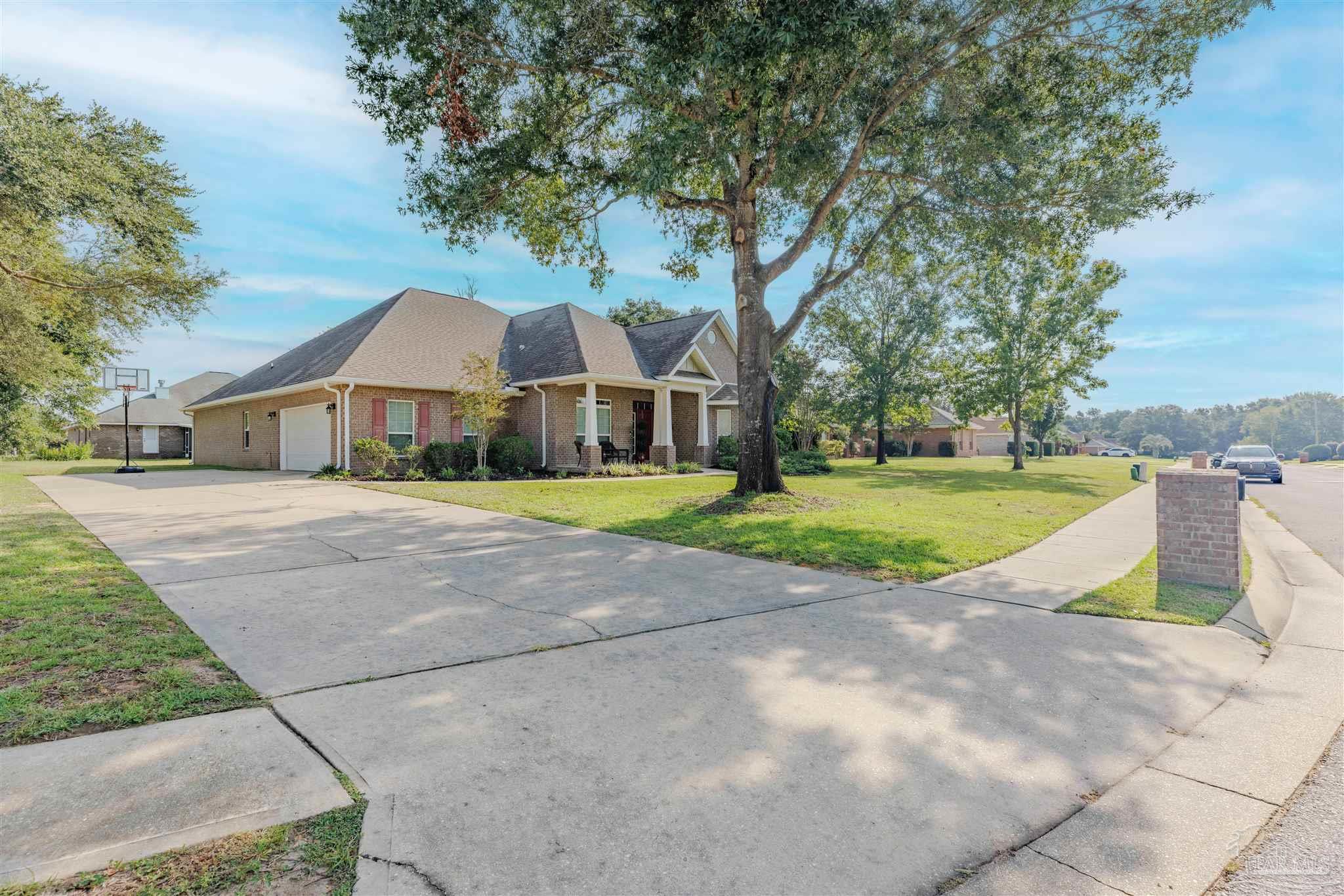4230 Essex Terrace Creek Pace FL 32571