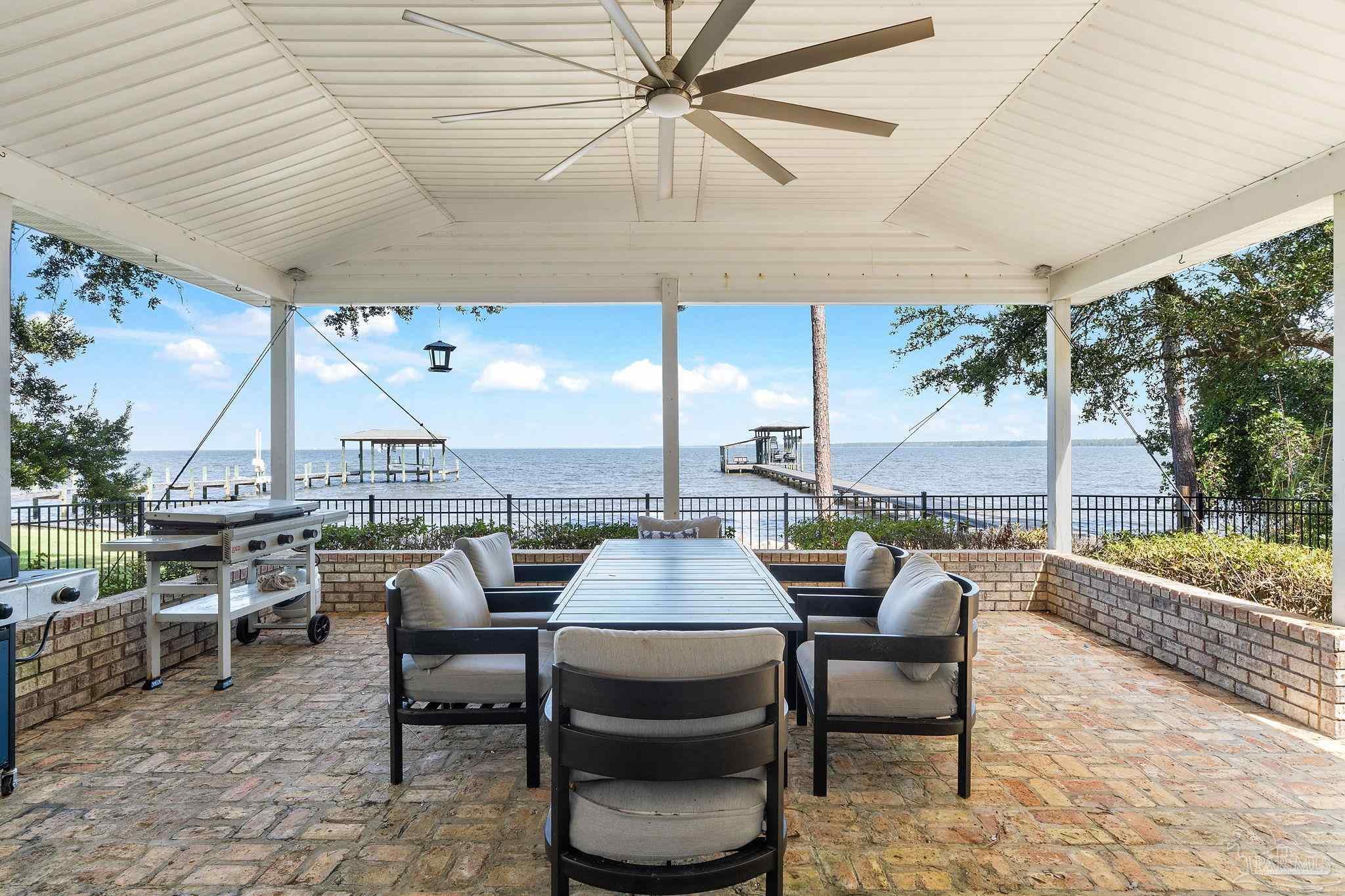 6728 East Bay Boulevard Navarre FL 32566