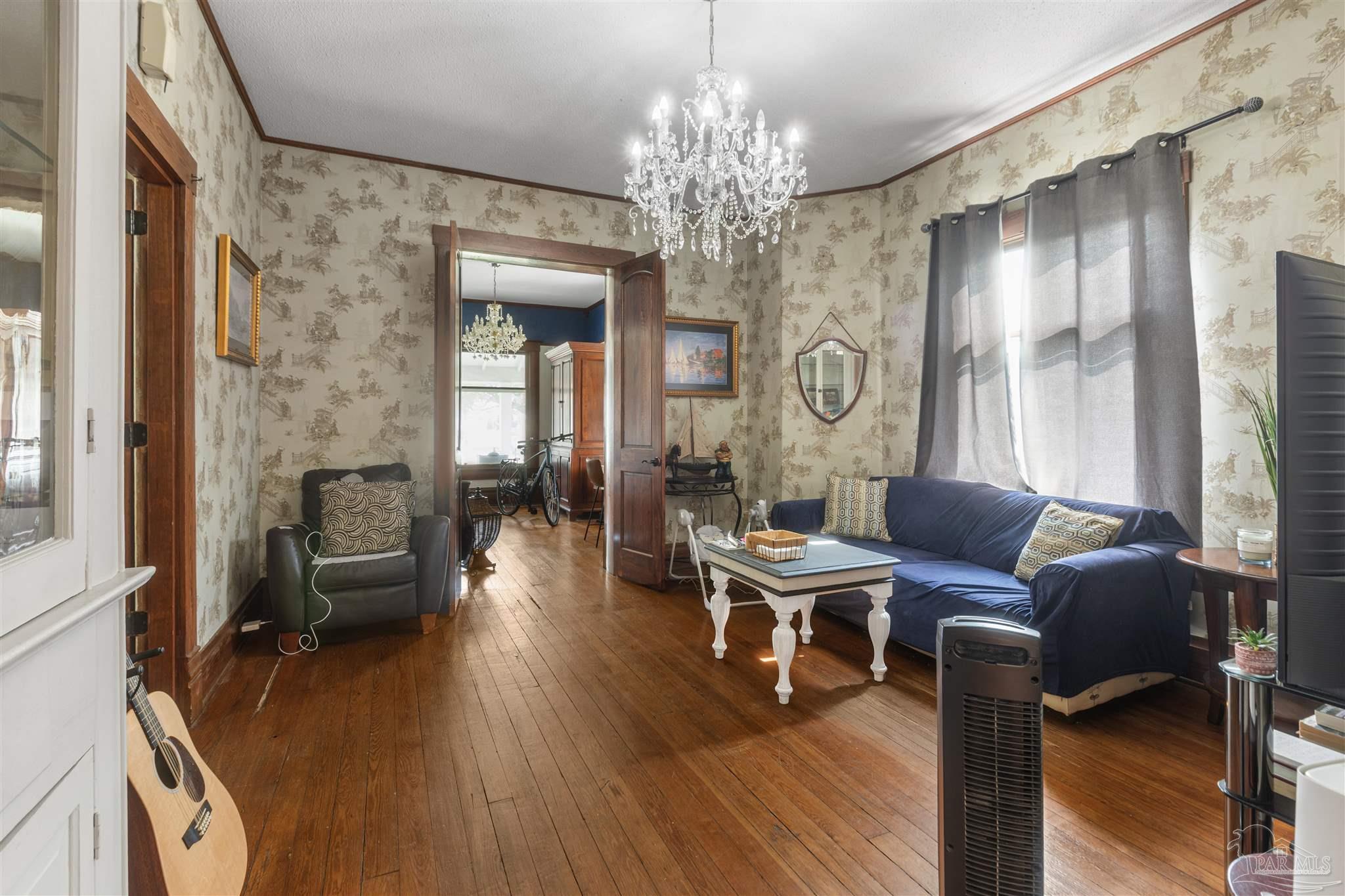 823 E Jackson Street Pensacola FL 32501