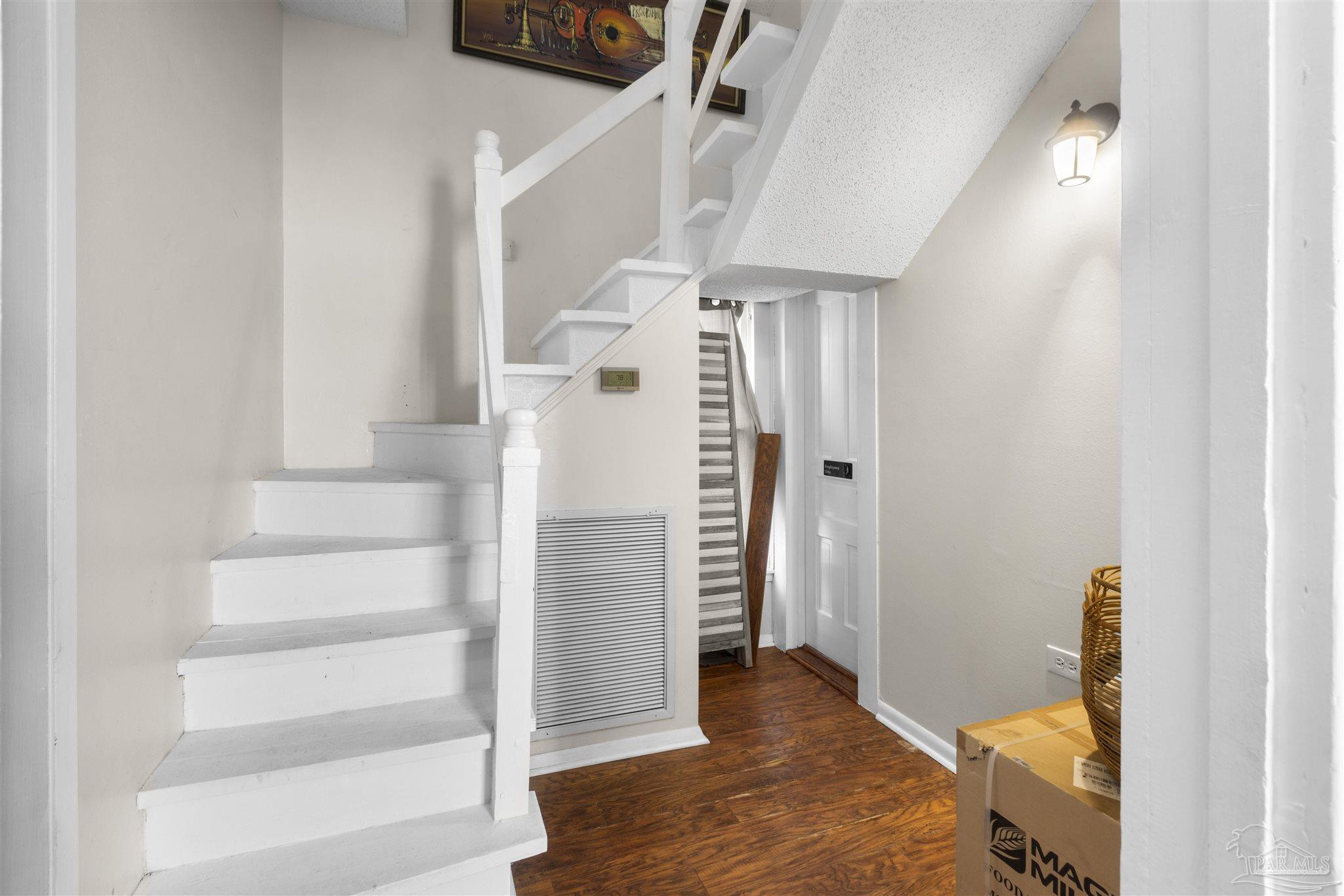 823 E Jackson Street Pensacola FL 32501
