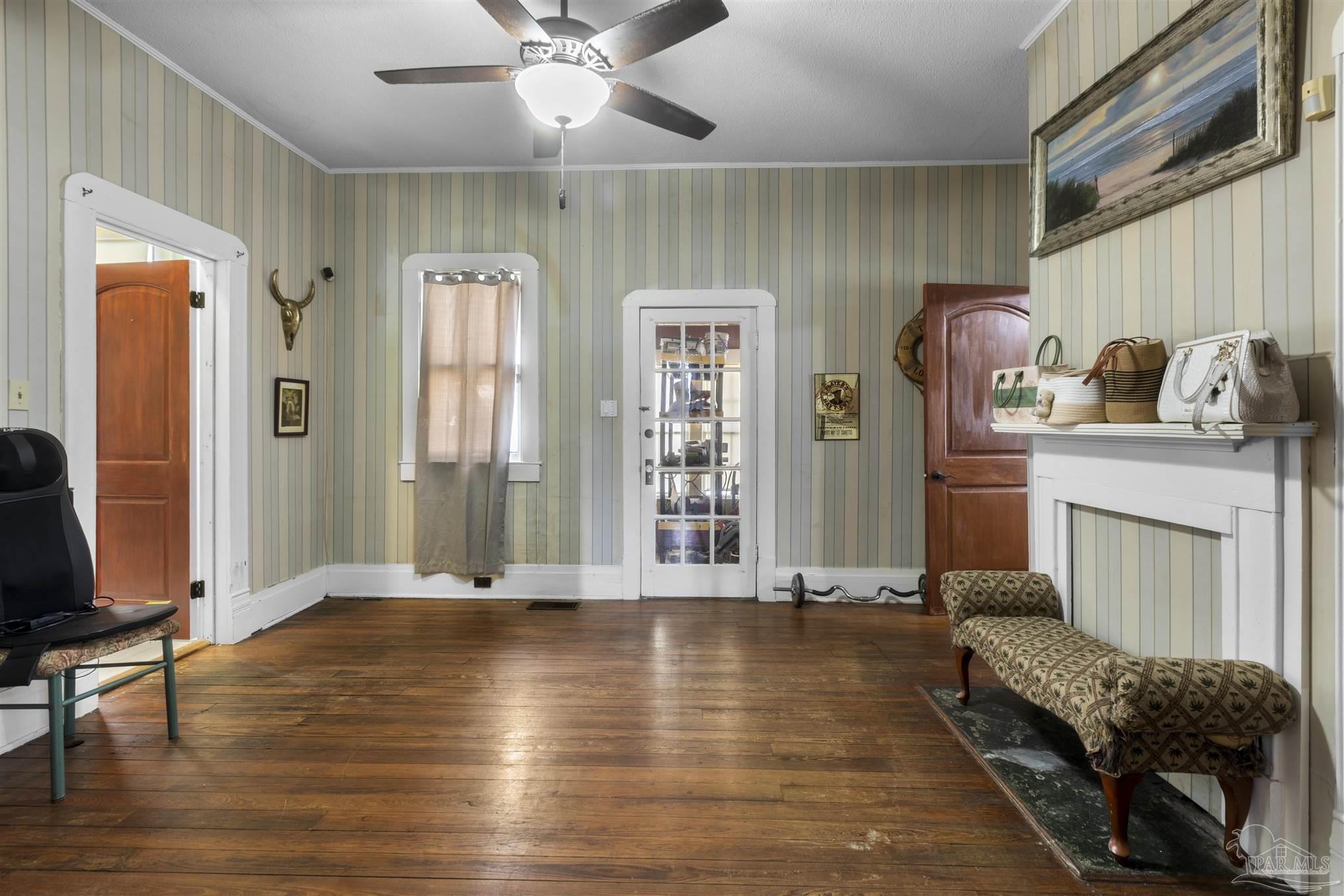 823 E Jackson Street Pensacola FL 32501