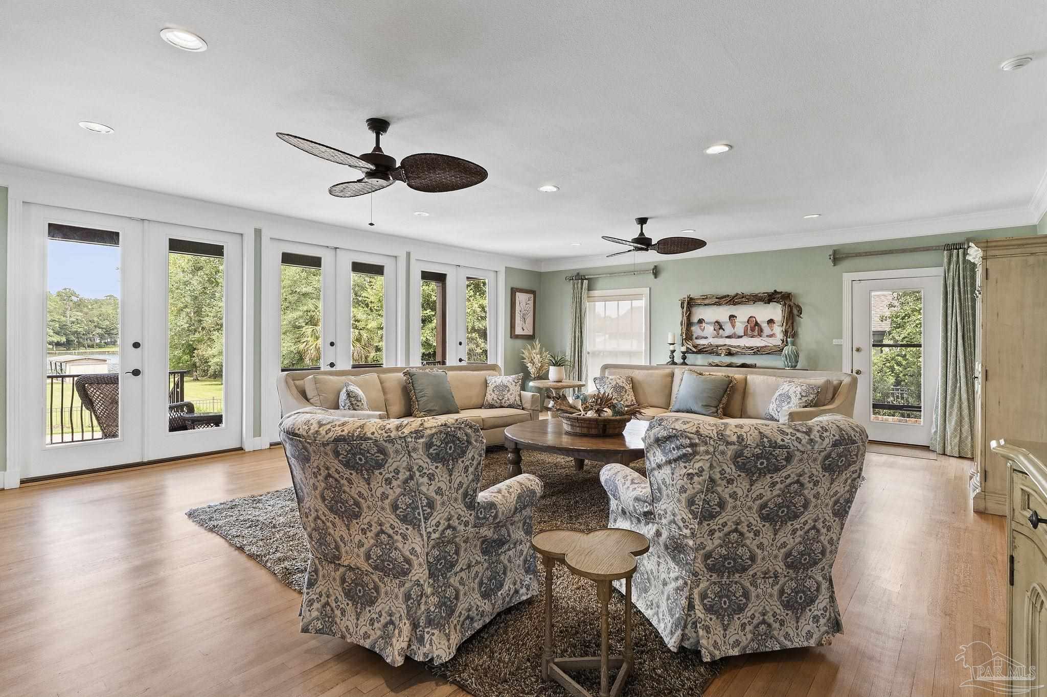 1660 E Texar Drive Pensacola FL 32503