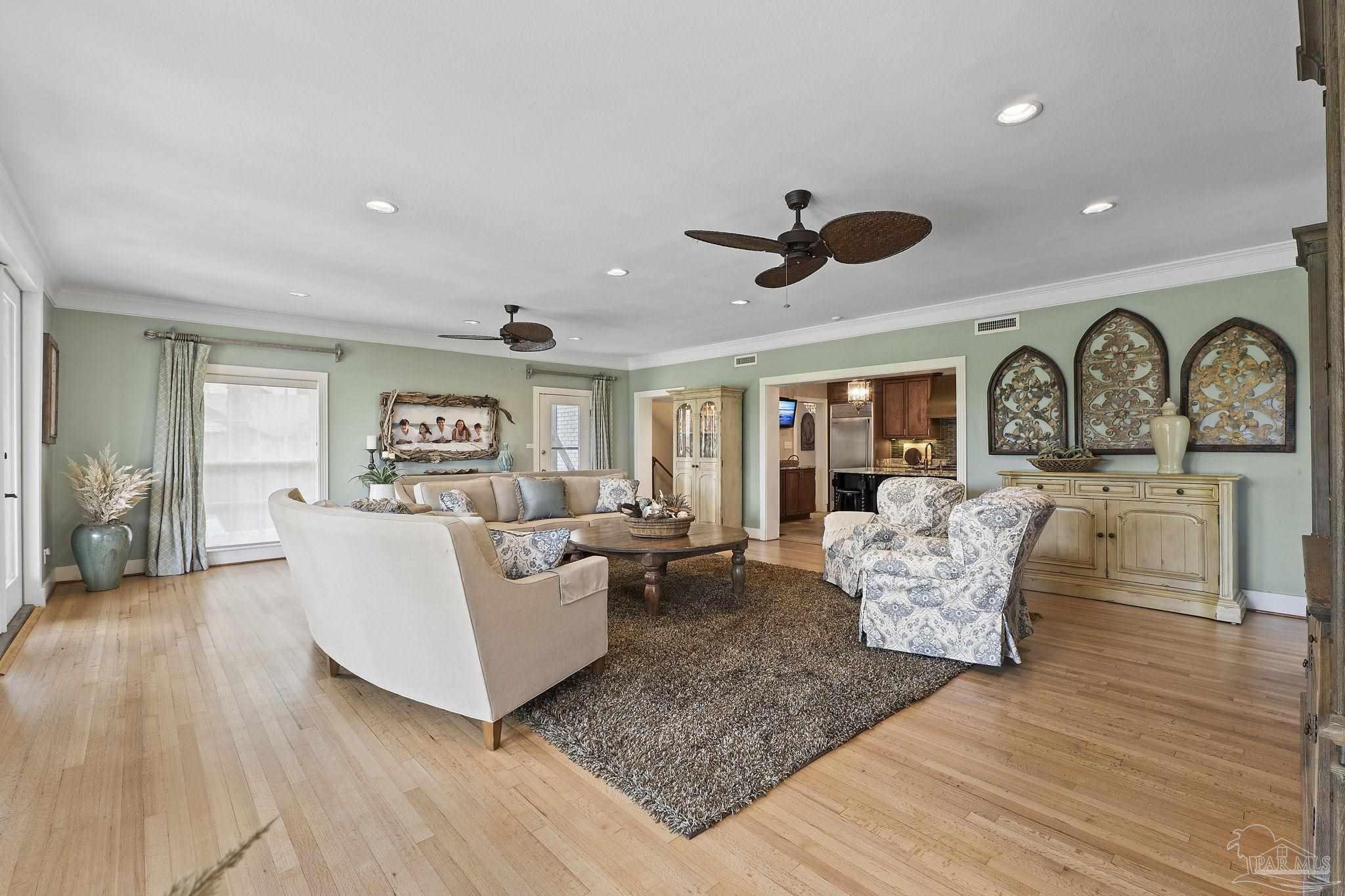 1660 E Texar Drive Pensacola FL 32503