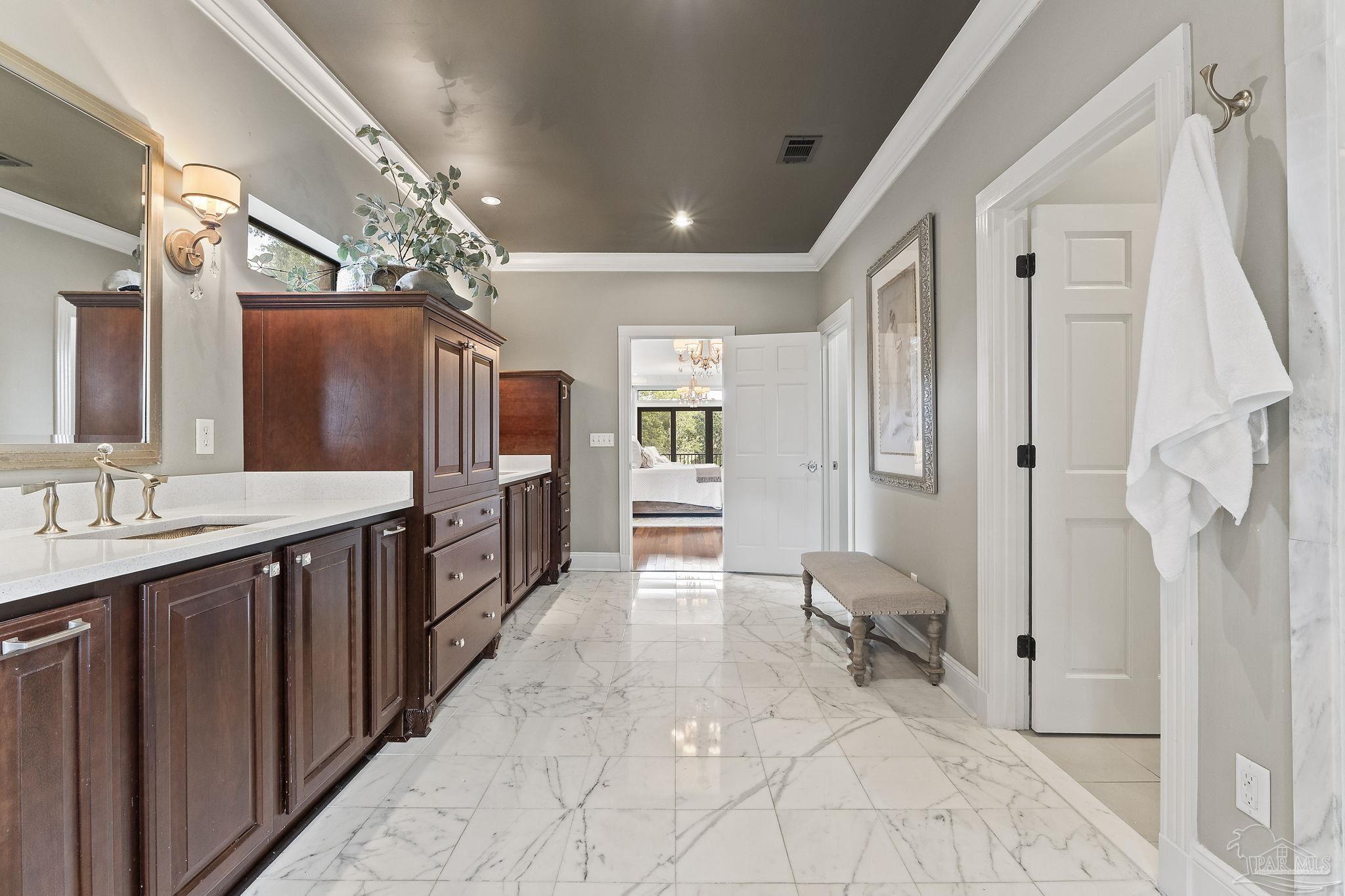 1660 E Texar Drive Pensacola FL 32503