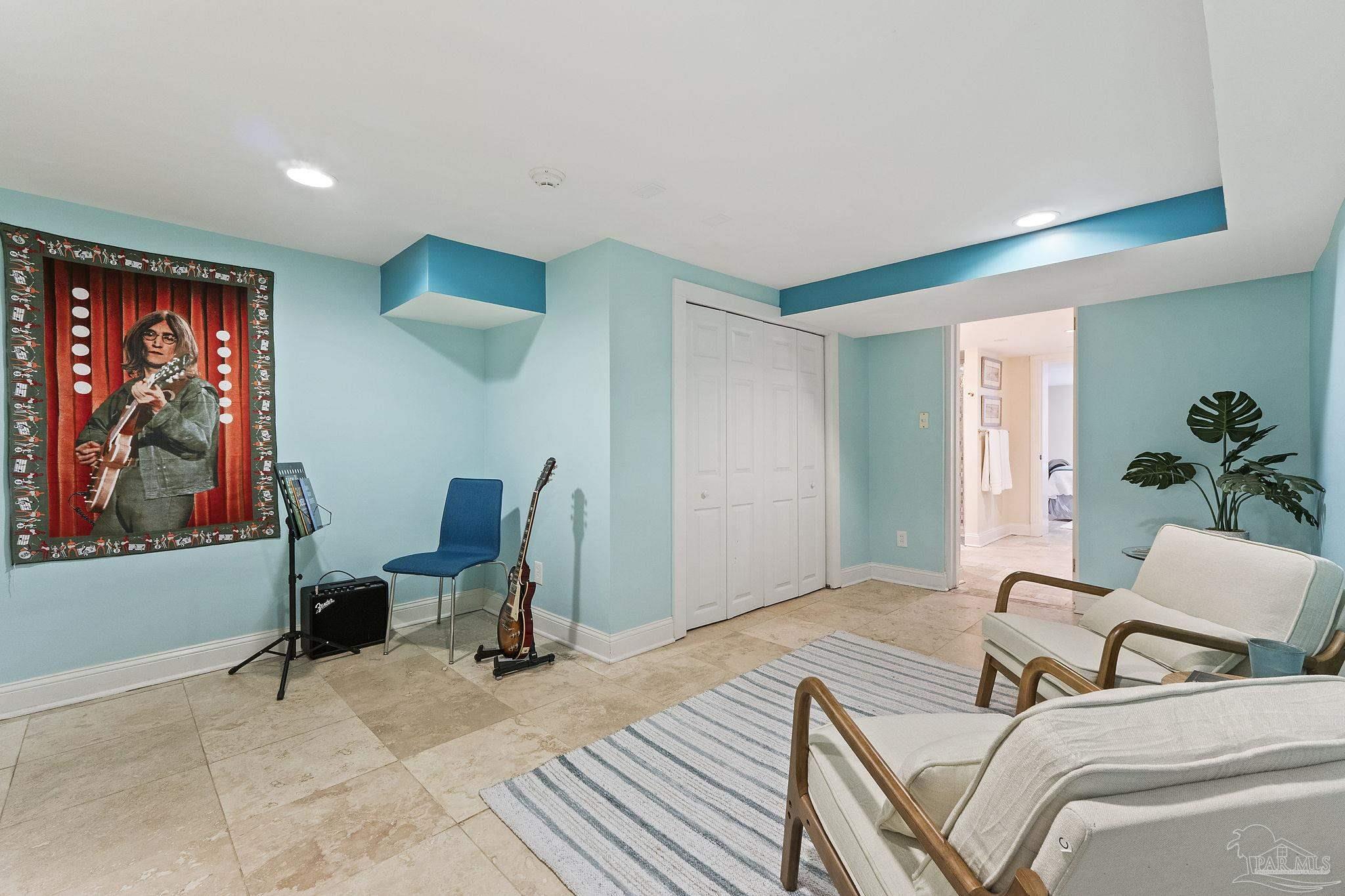 1660 E Texar Drive Pensacola FL 32503