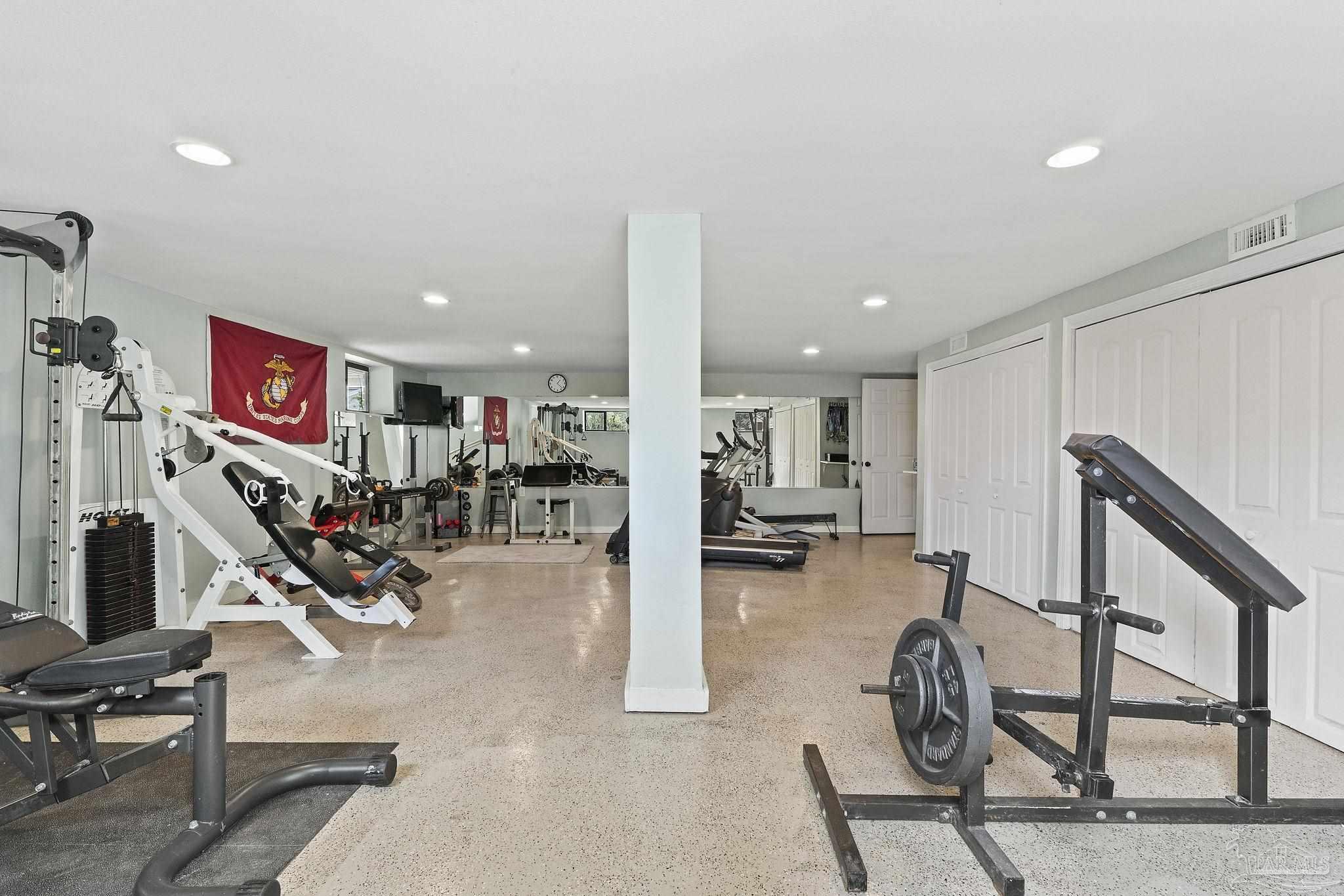 1660 E Texar Drive Pensacola FL 32503