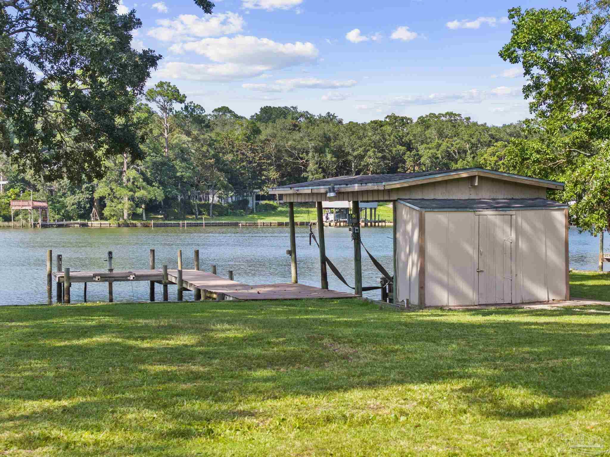1660 E Texar Drive Pensacola FL 32503