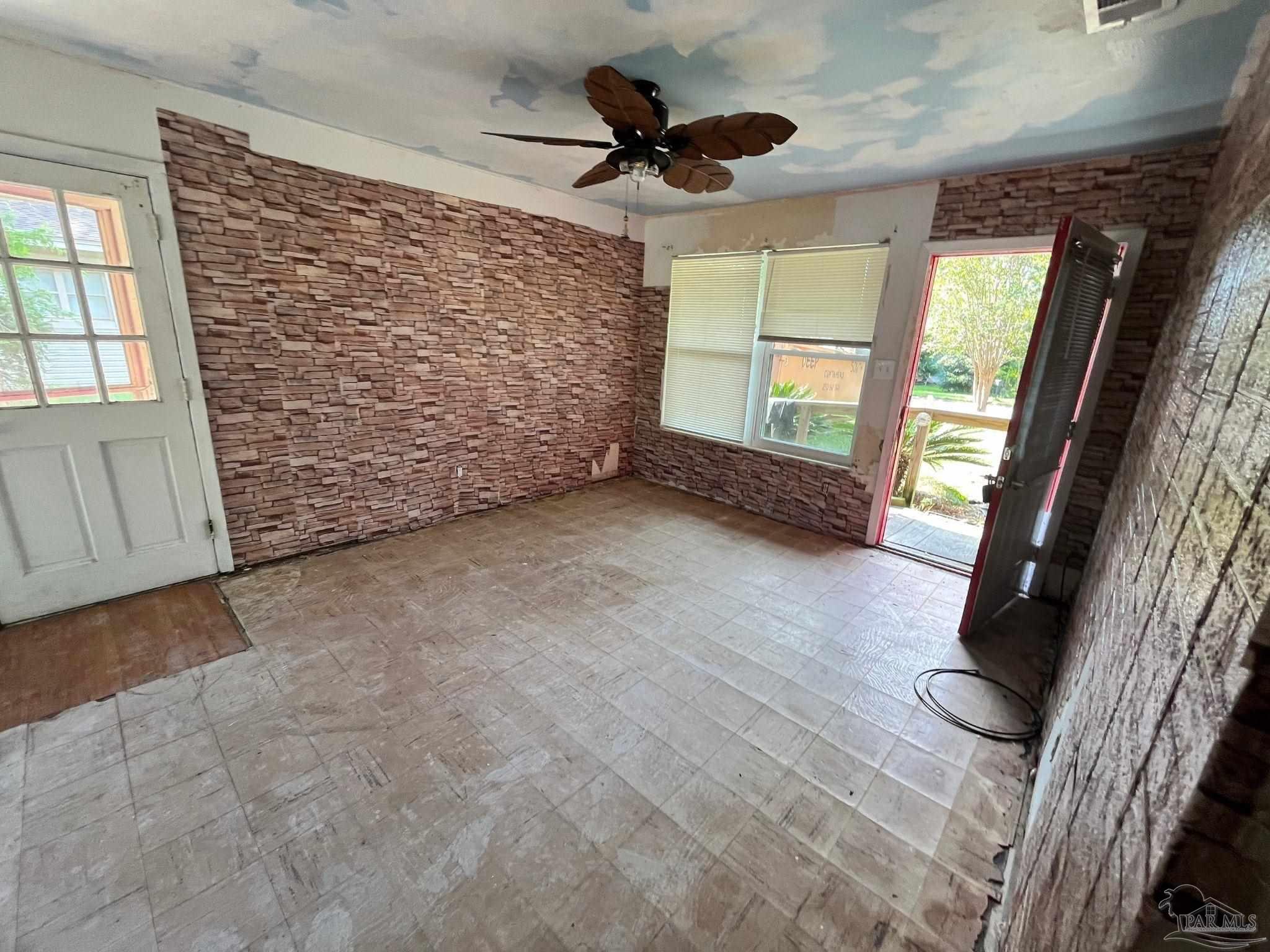 911 Twinbrook Avenue Pensacola FL 32505