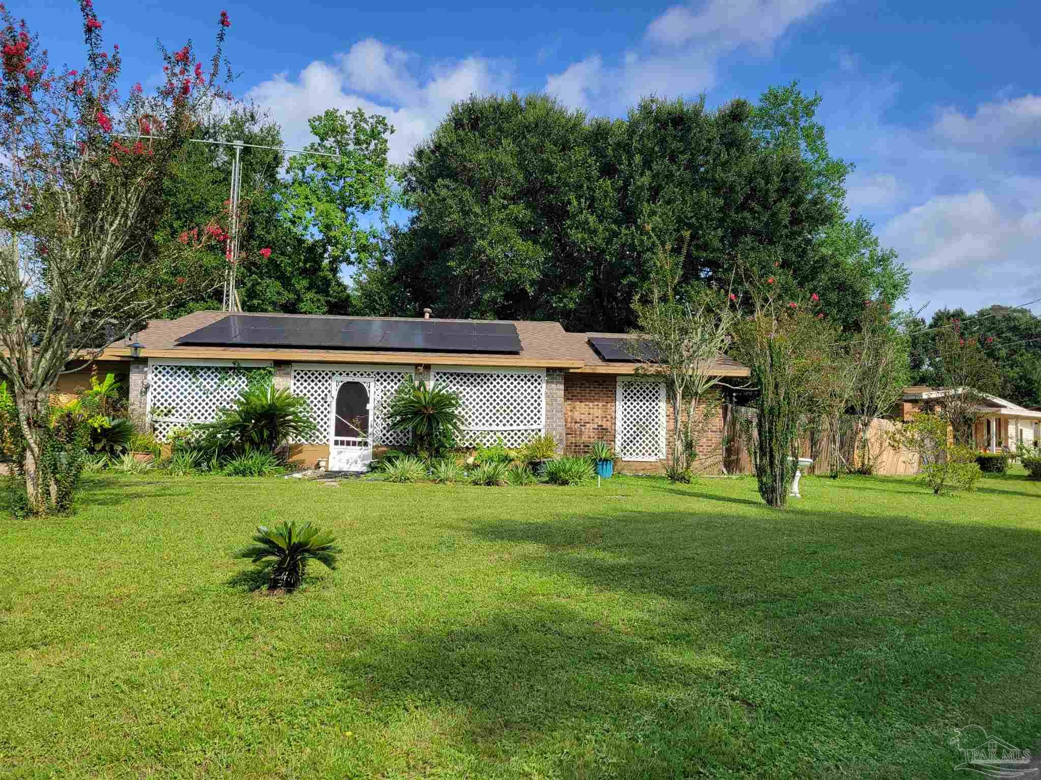 4512 Cherbourg Way Pensacola FL 32505