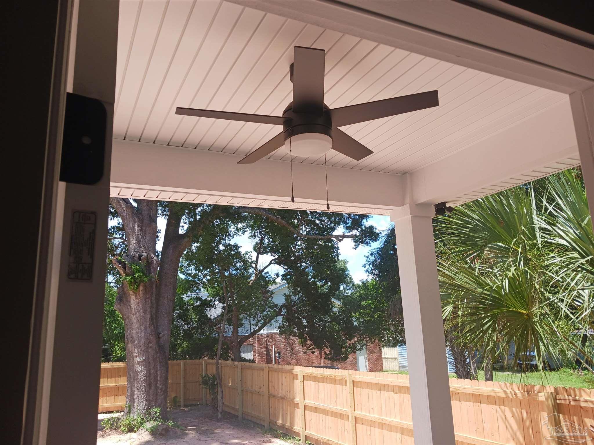 1202 W Lee Street Pensacola FL 32501