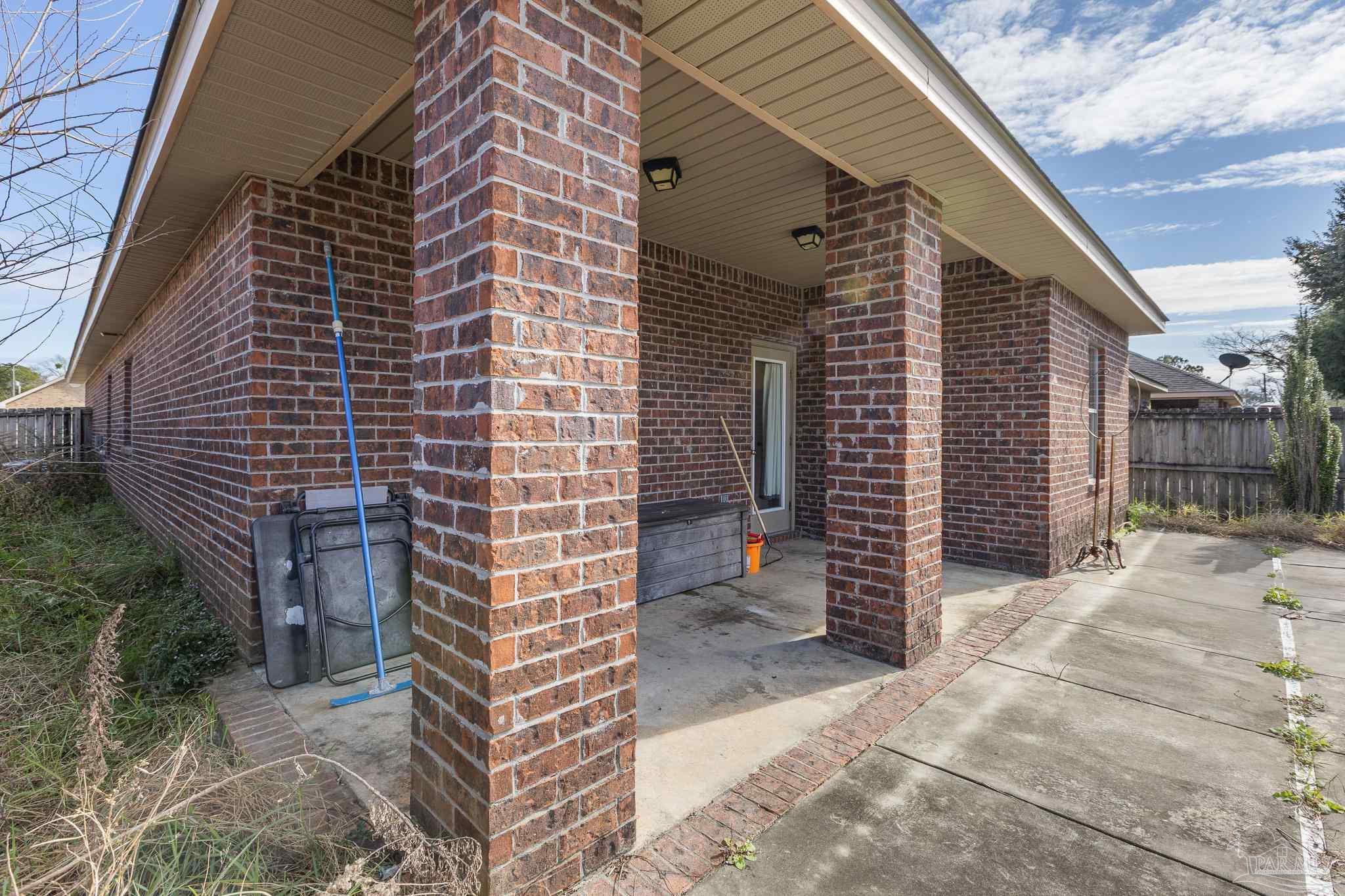 8855 Ridgebrook Court Pensacola FL 32534