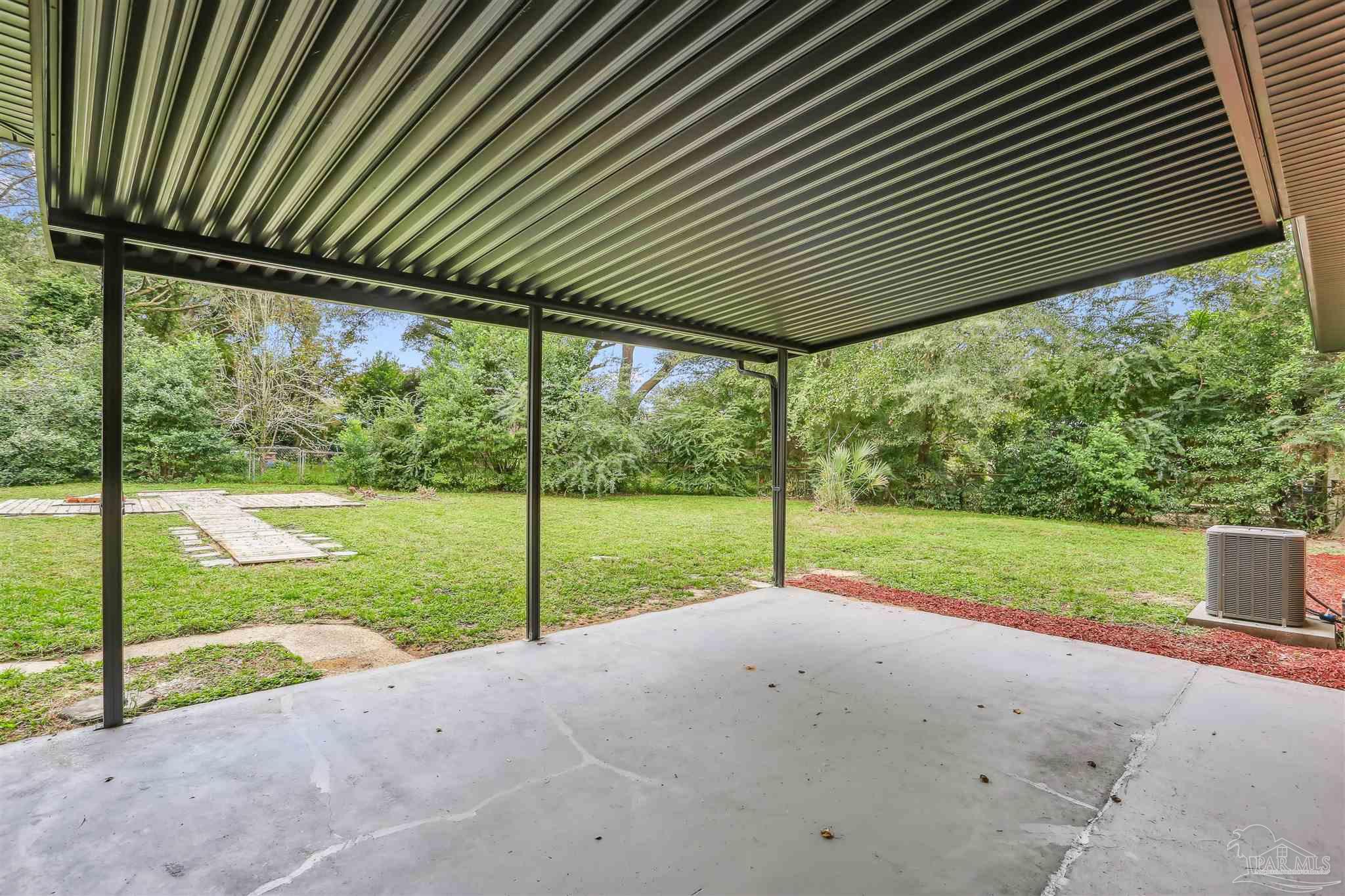 7605 Harvey Street Pensacola FL 32506