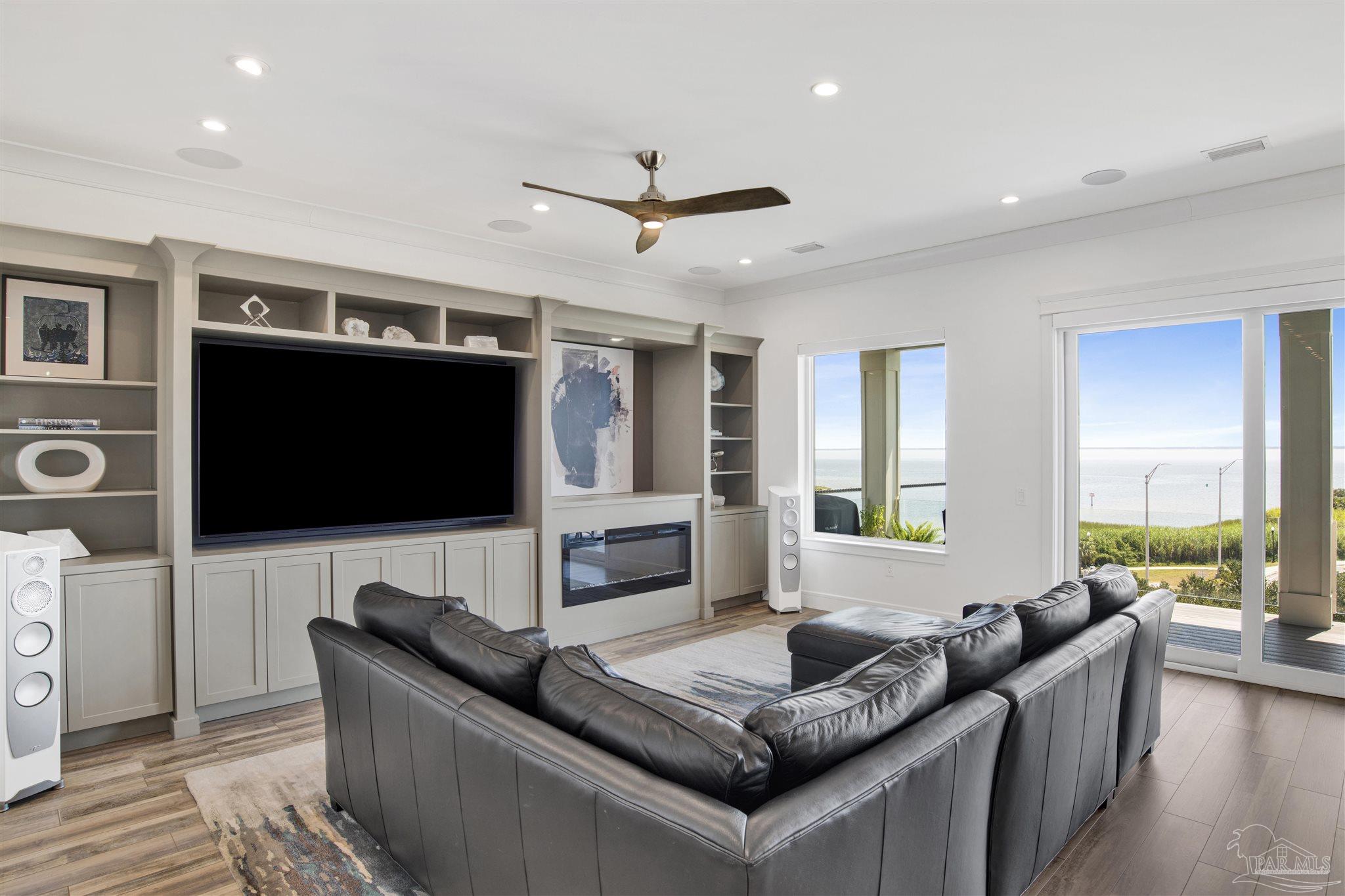 1625 E Heinberg Street Pensacola FL 32502