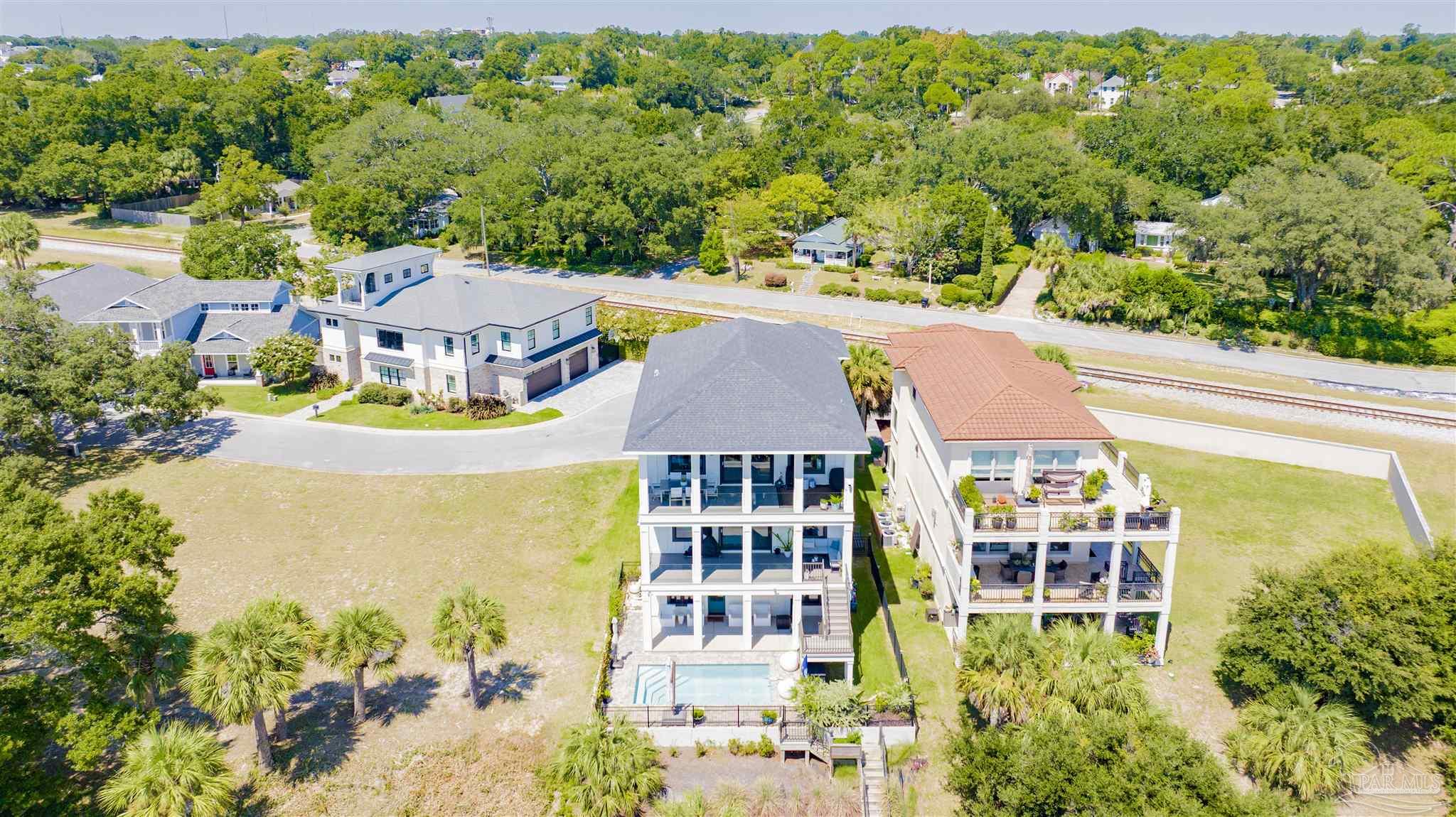 1625 E Heinberg Street Pensacola FL 32502