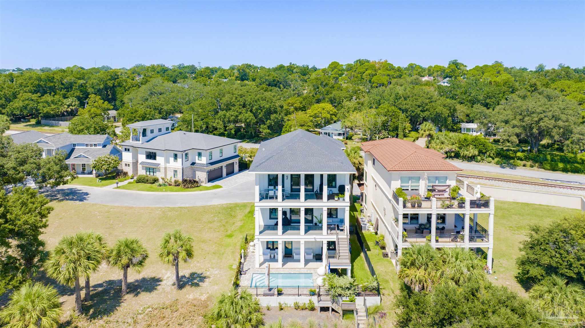 1625 E Heinberg Street Pensacola FL 32502