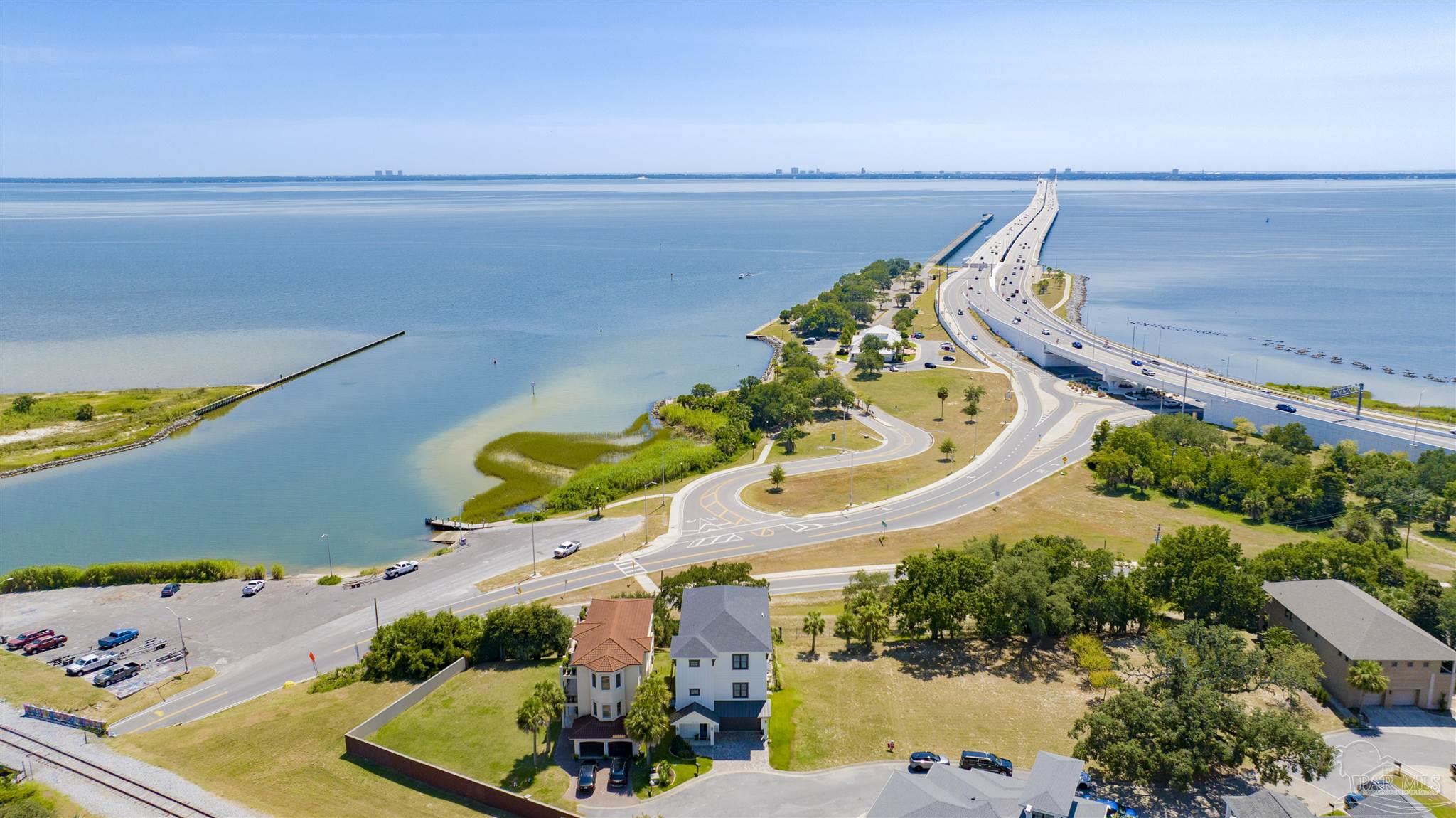1625 E Heinberg Street Pensacola FL 32502
