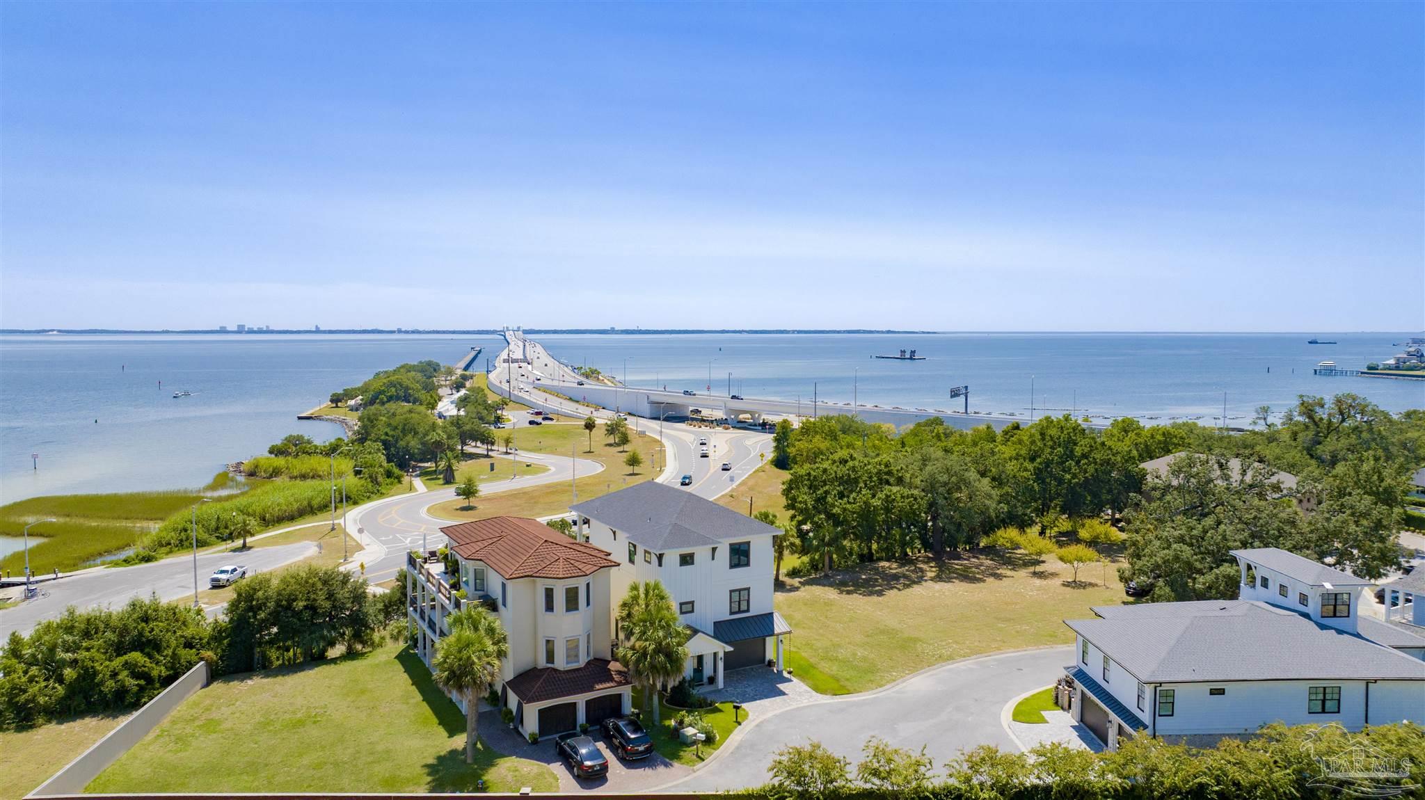 1625 E Heinberg Street Pensacola FL 32502