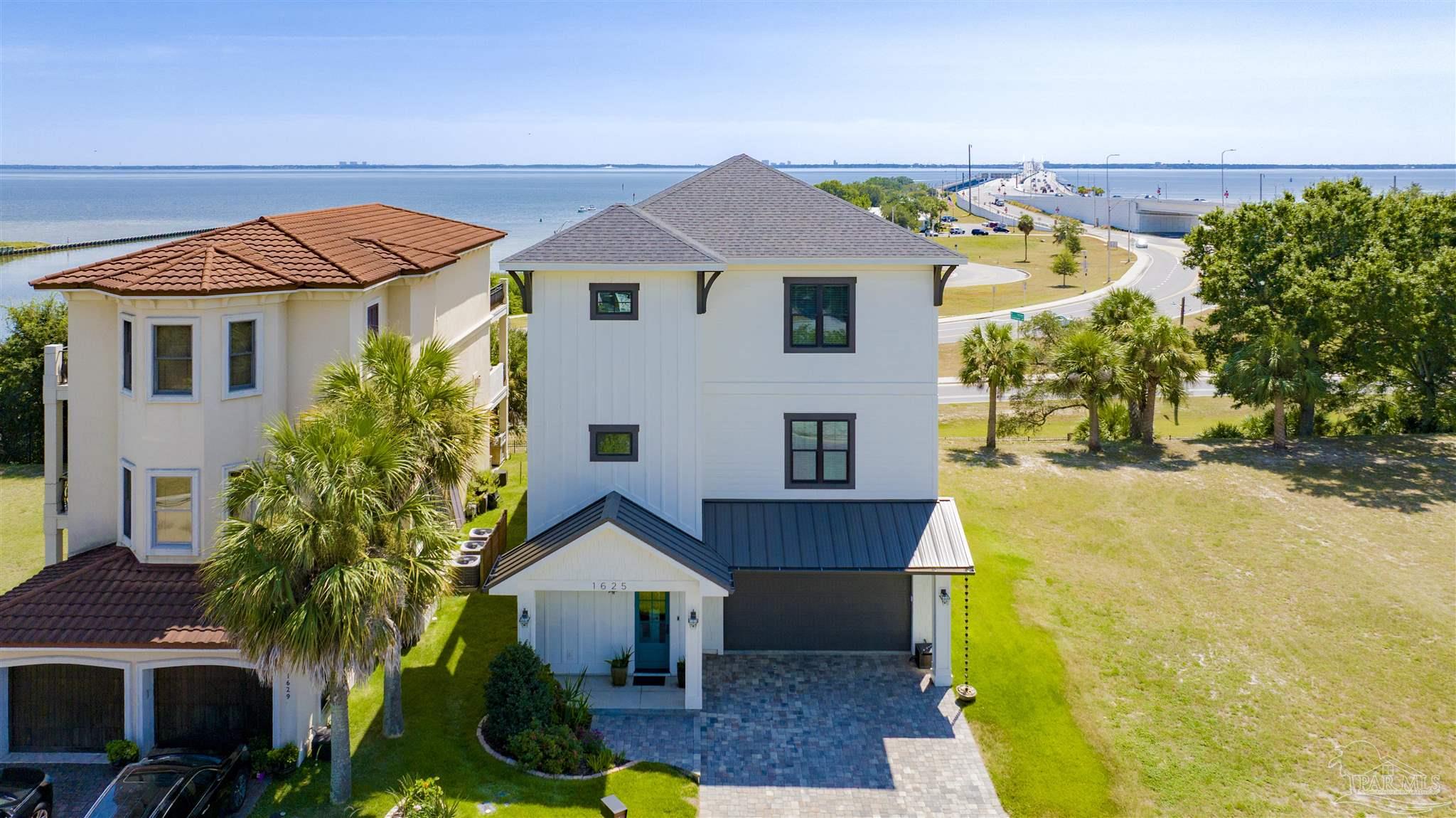 1625 E Heinberg Street Pensacola FL 32502