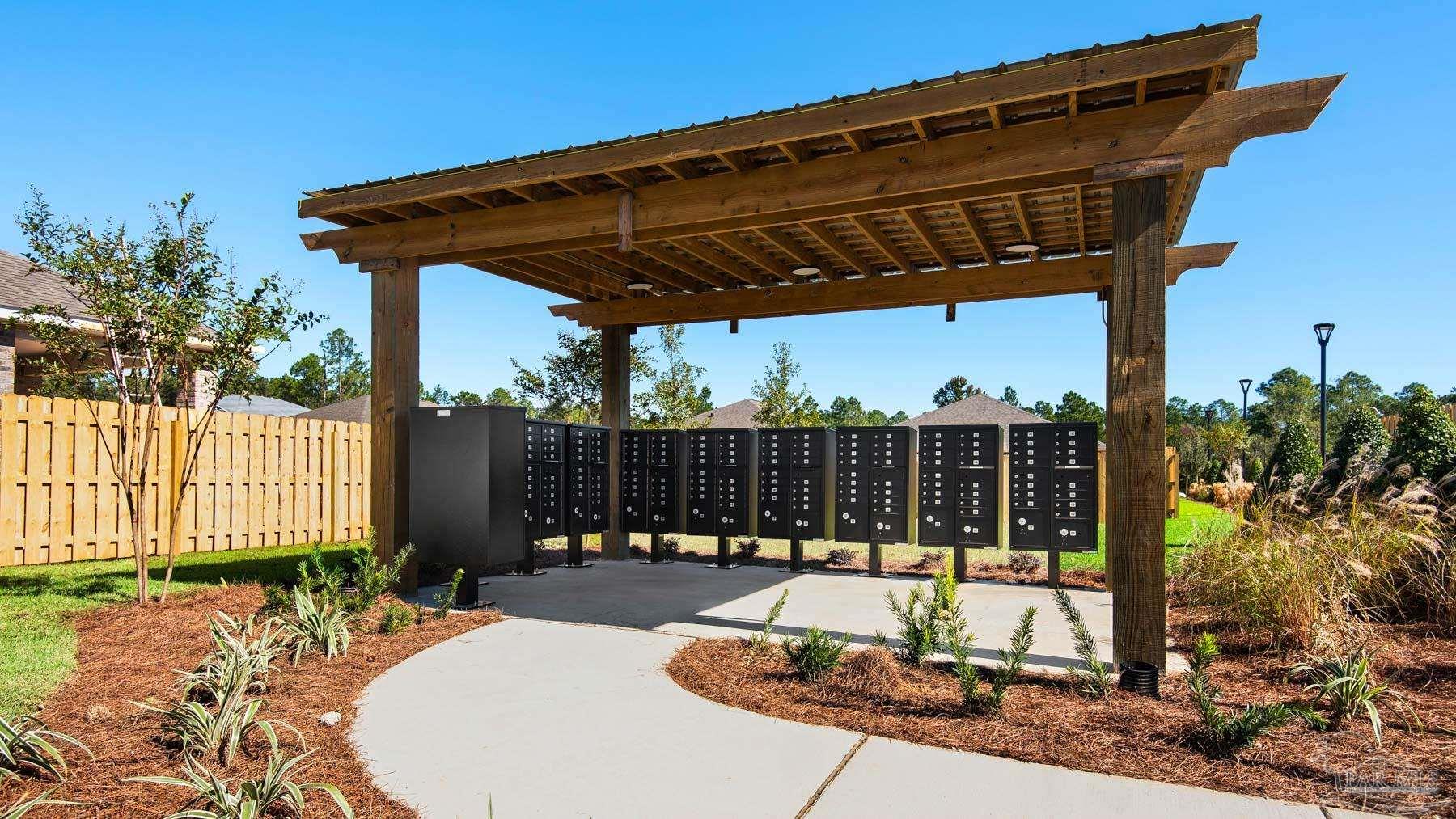 3443 Crossvine Road Cantonment FL 32533
