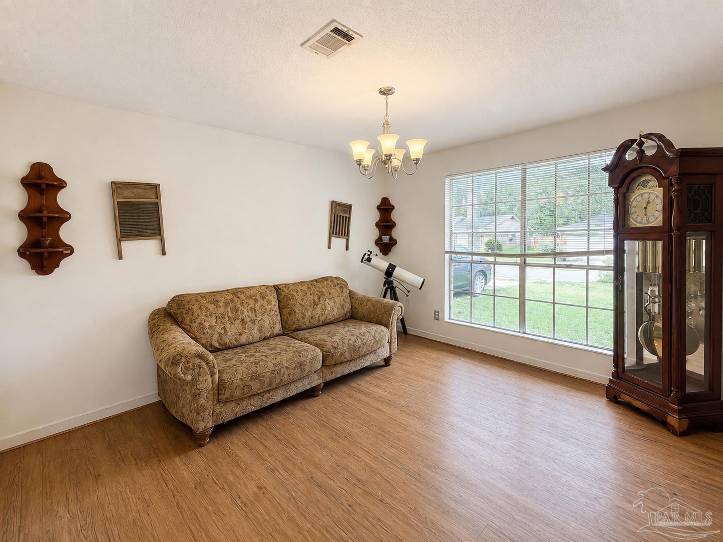 6940 Cabral Street Pensacola FL 32503
