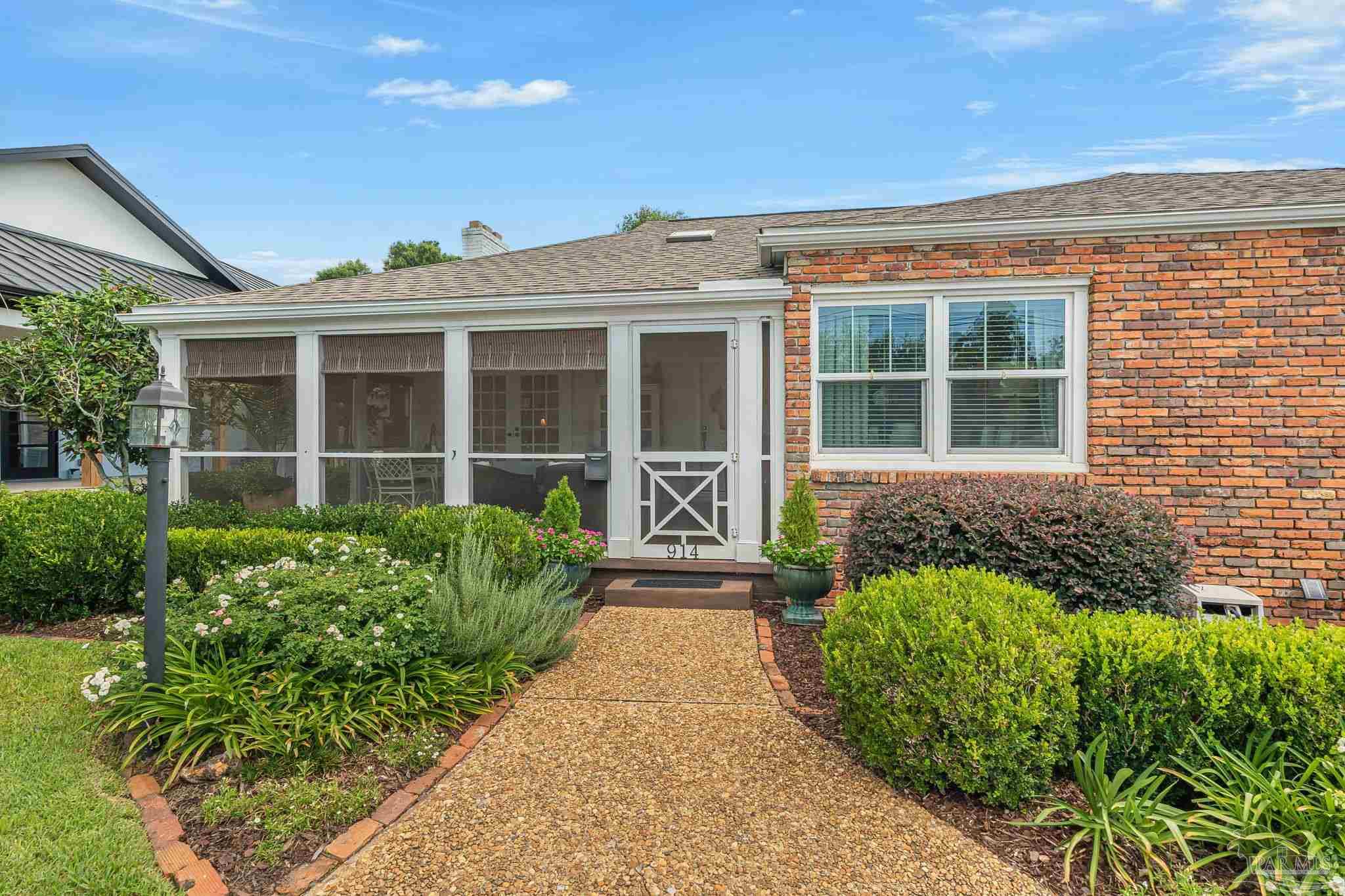 914 Fairway Drive Pensacola FL 32507