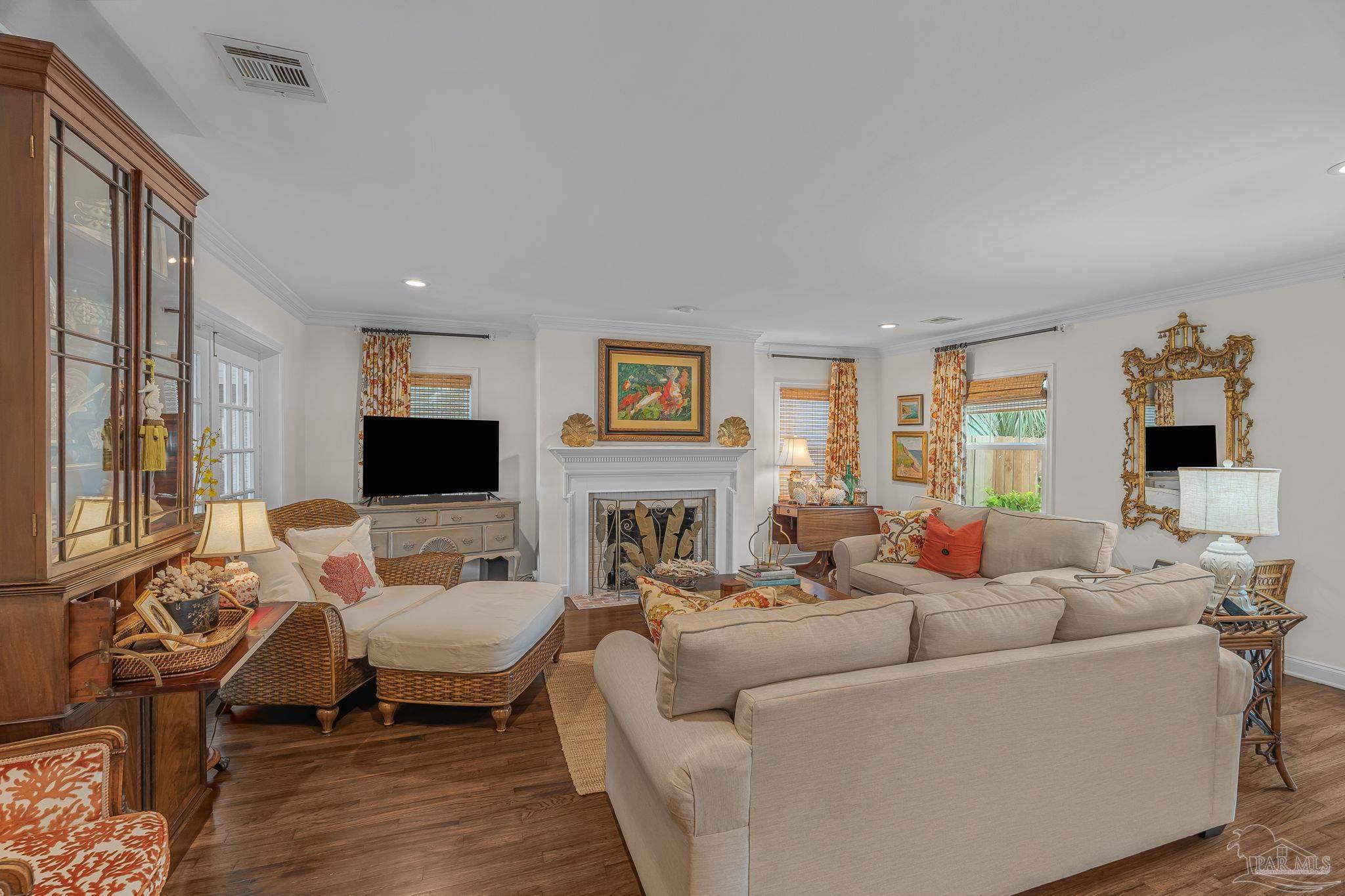 914 Fairway Drive Pensacola FL 32507