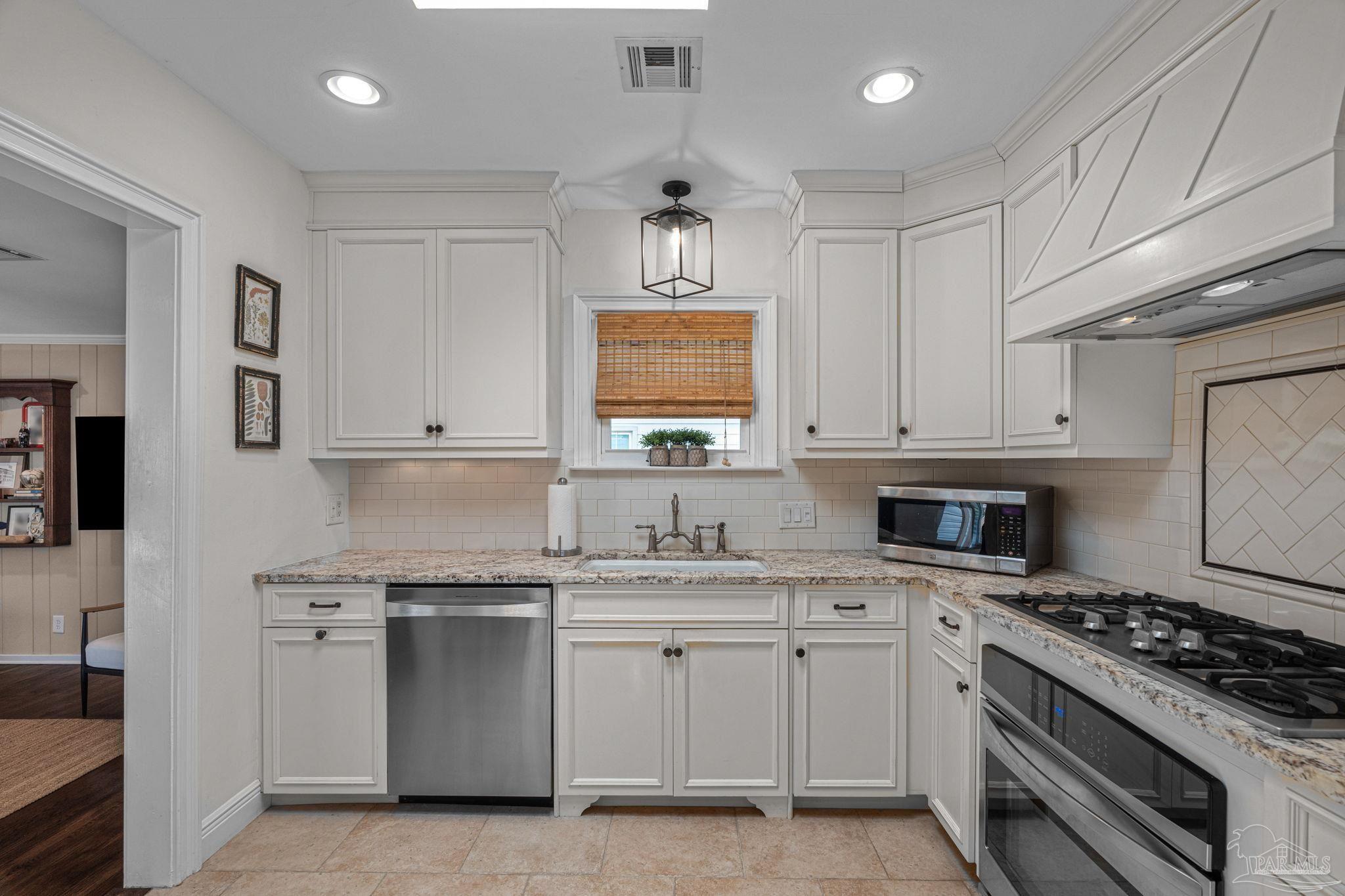 914 Fairway Drive Pensacola FL 32507