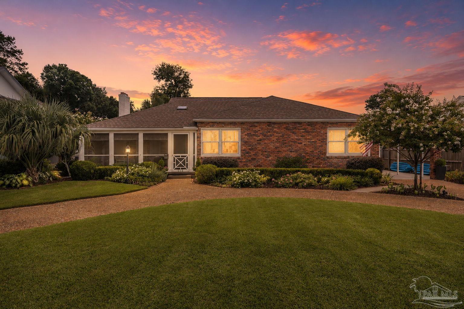 914 Fairway Drive Pensacola FL 32507
