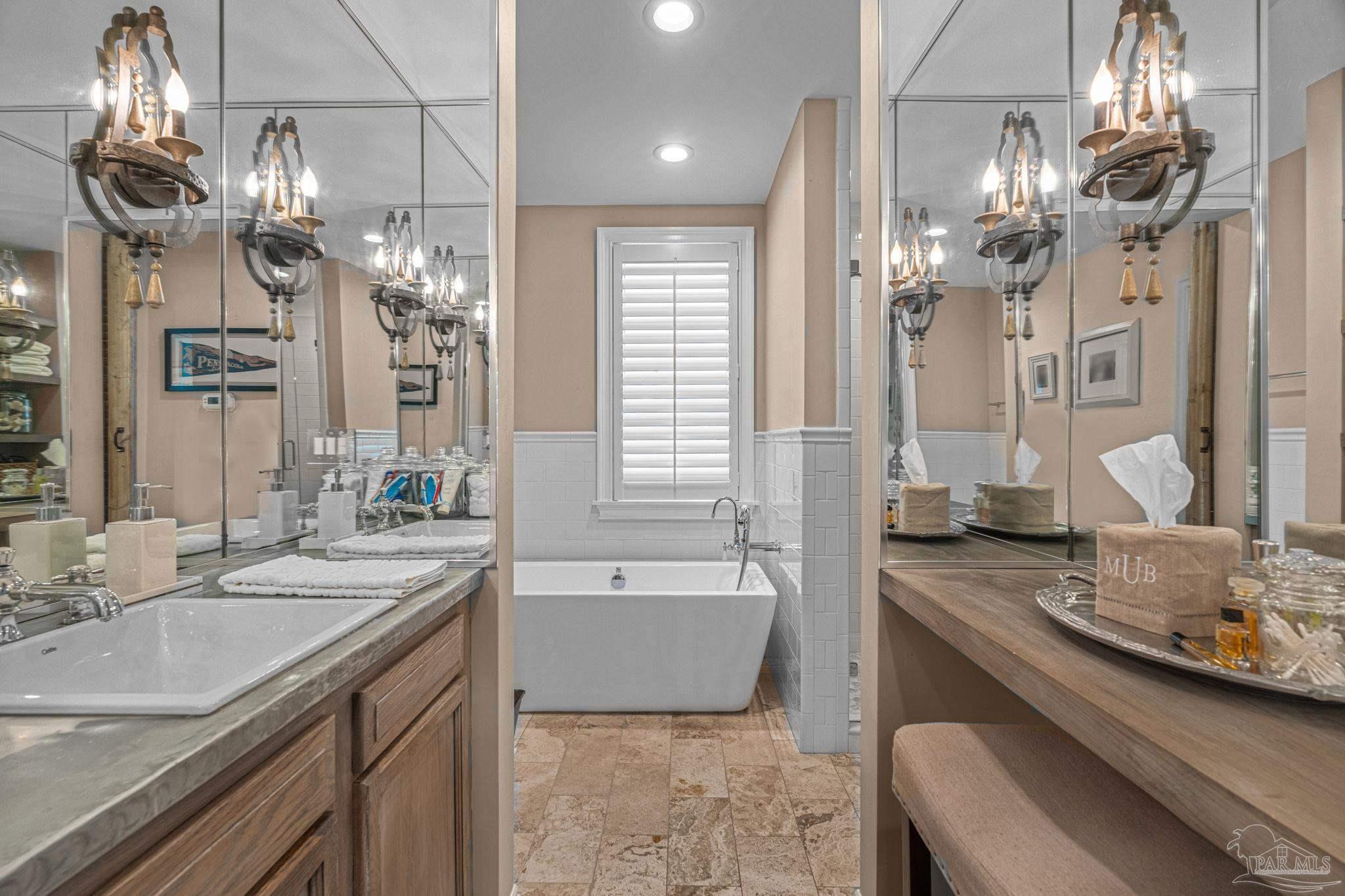 914 Fairway Drive Pensacola FL 32507