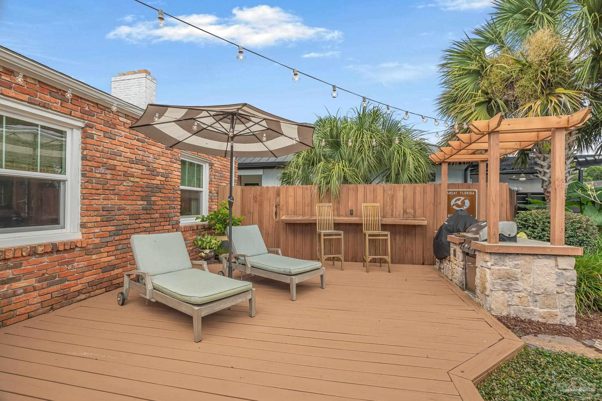 914 Fairway Drive Pensacola FL 32507