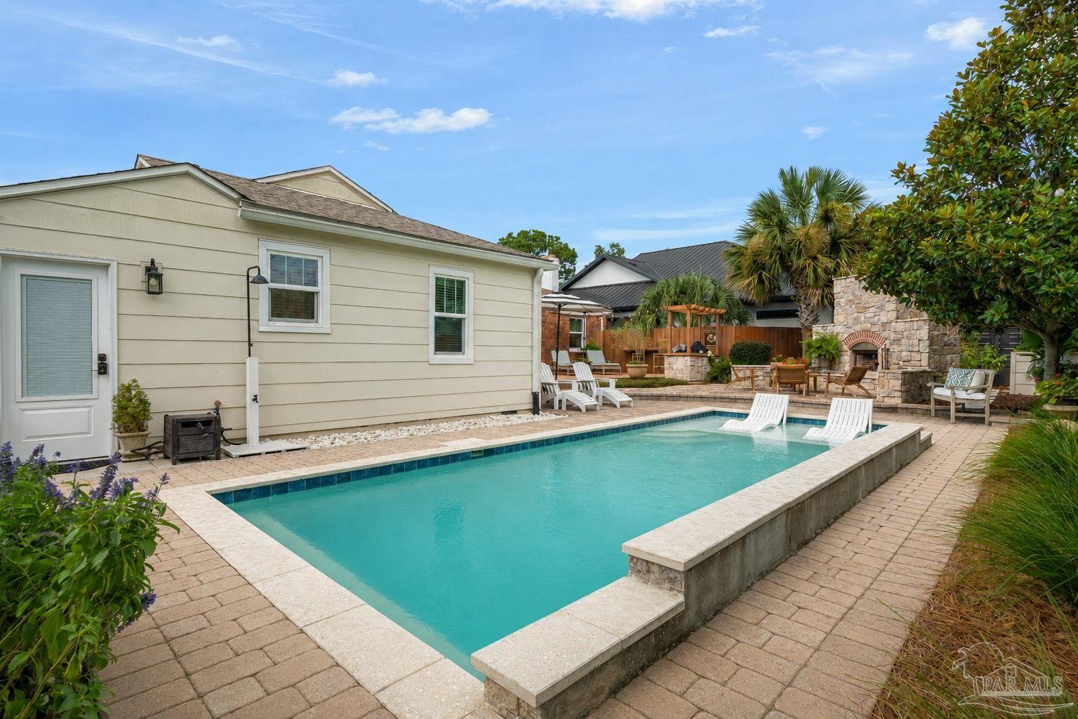 914 Fairway Drive Pensacola FL 32507