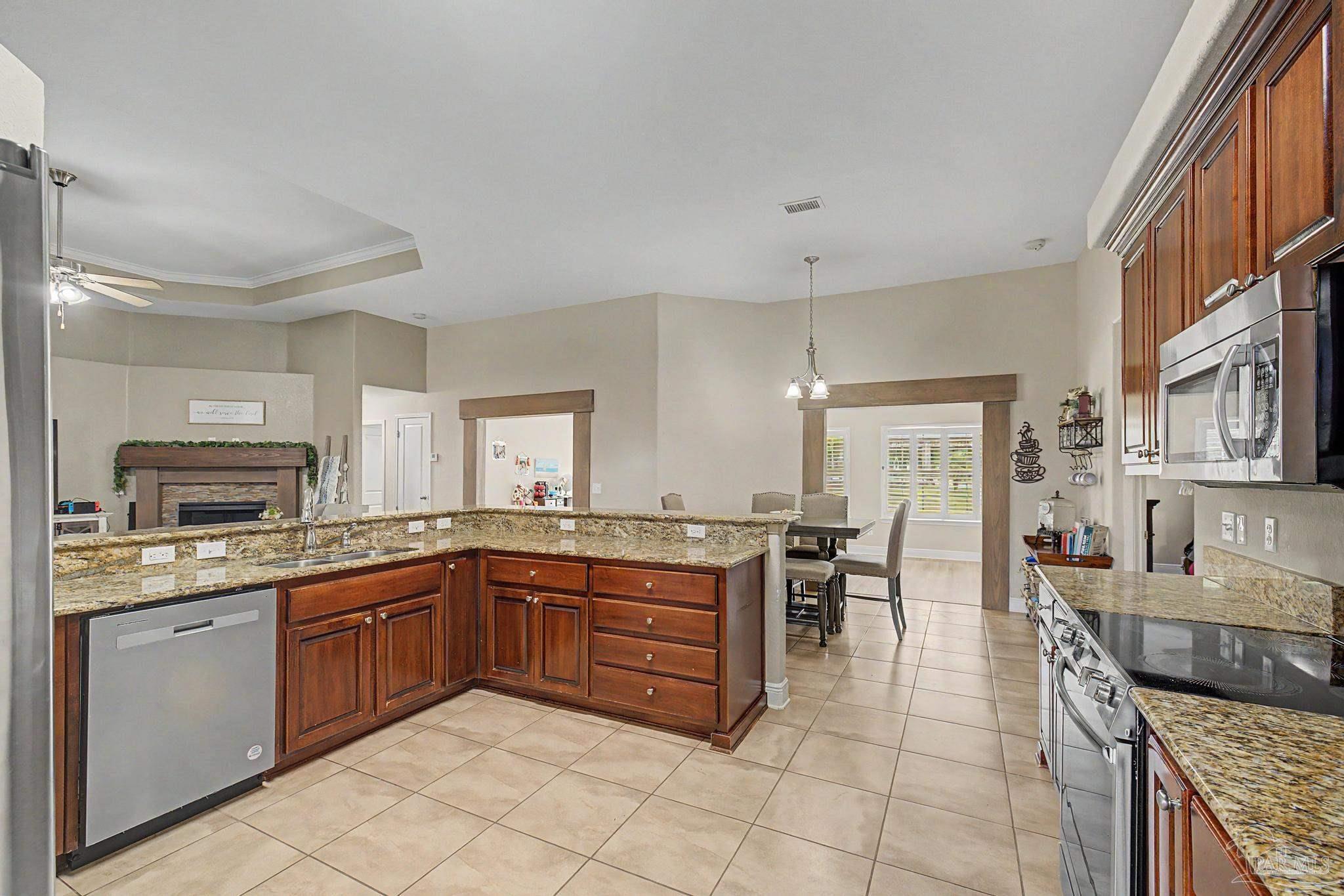 2900 Wallace Lake Road Pace FL 32571
