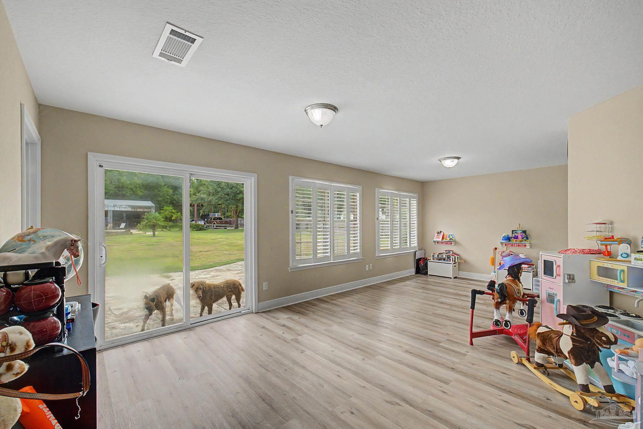 2900 Wallace Lake Road Pace FL 32571
