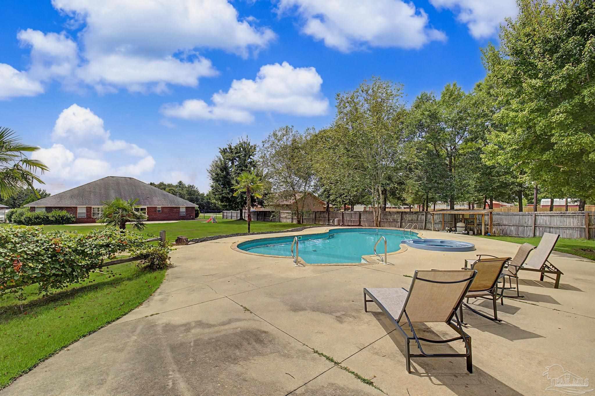2900 Wallace Lake Road Pace FL 32571