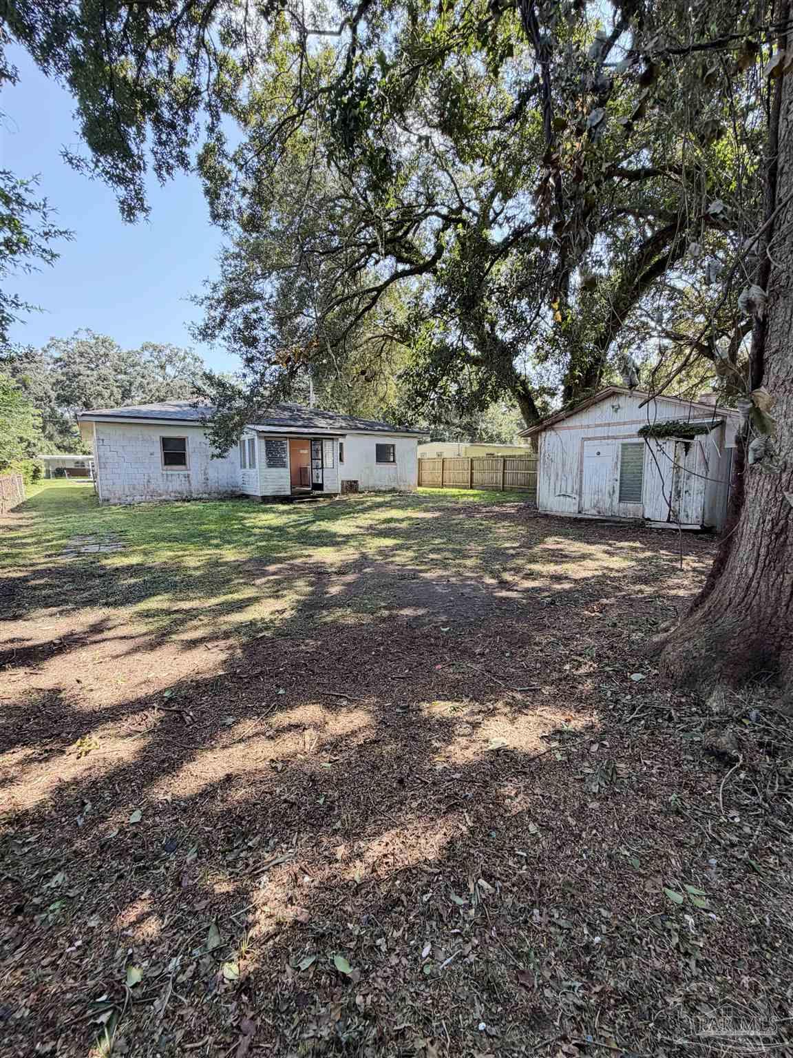 9 Mississippi Circle Pensacola FL 32505